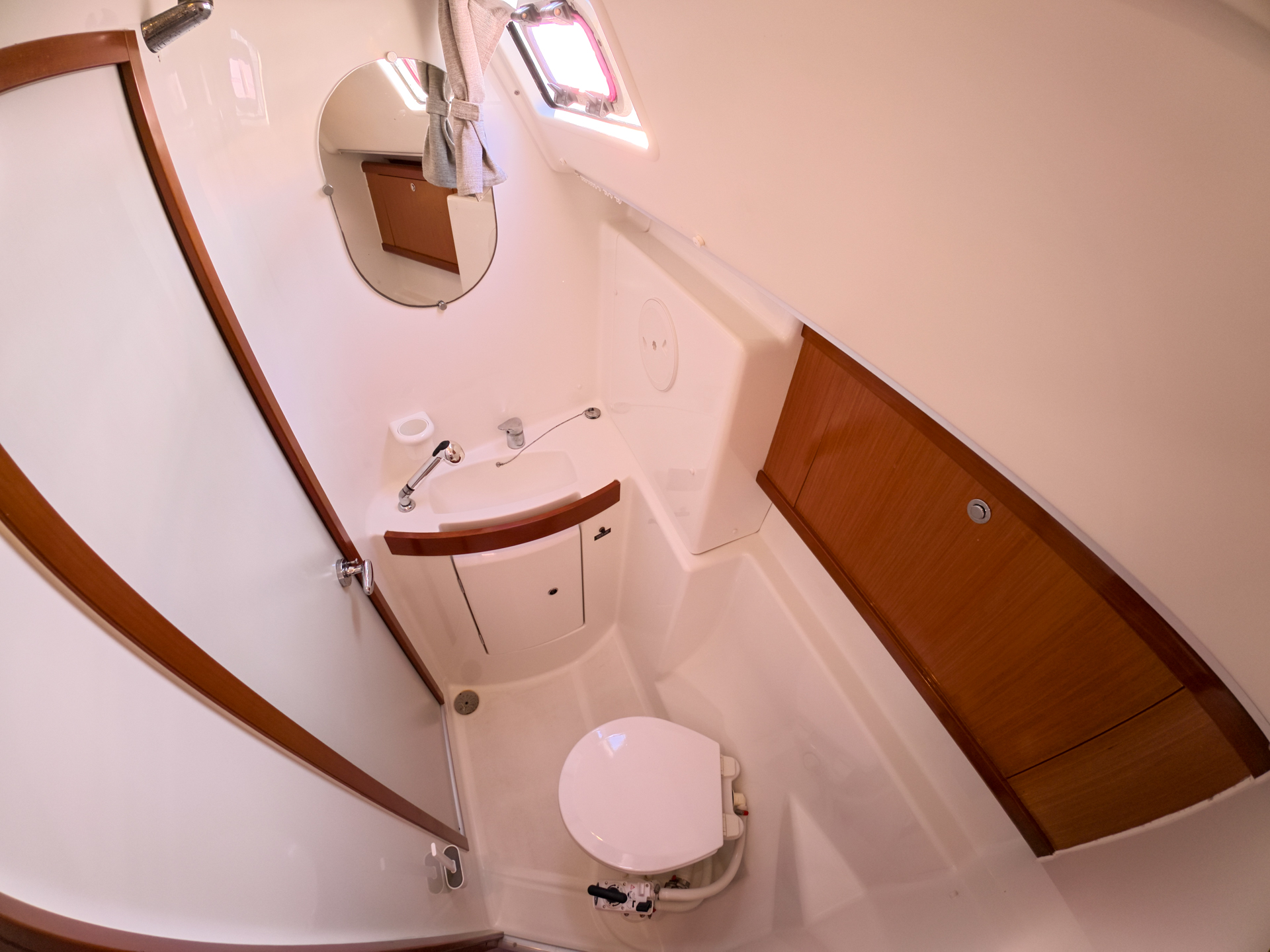 Beneteau 43 — photo 11