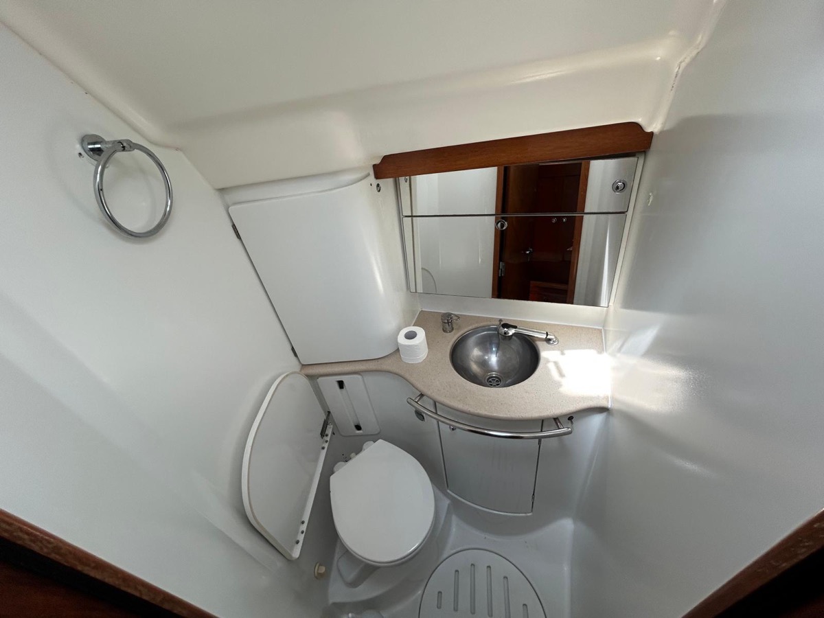 Sun Odyssey 54 DS — photo 18