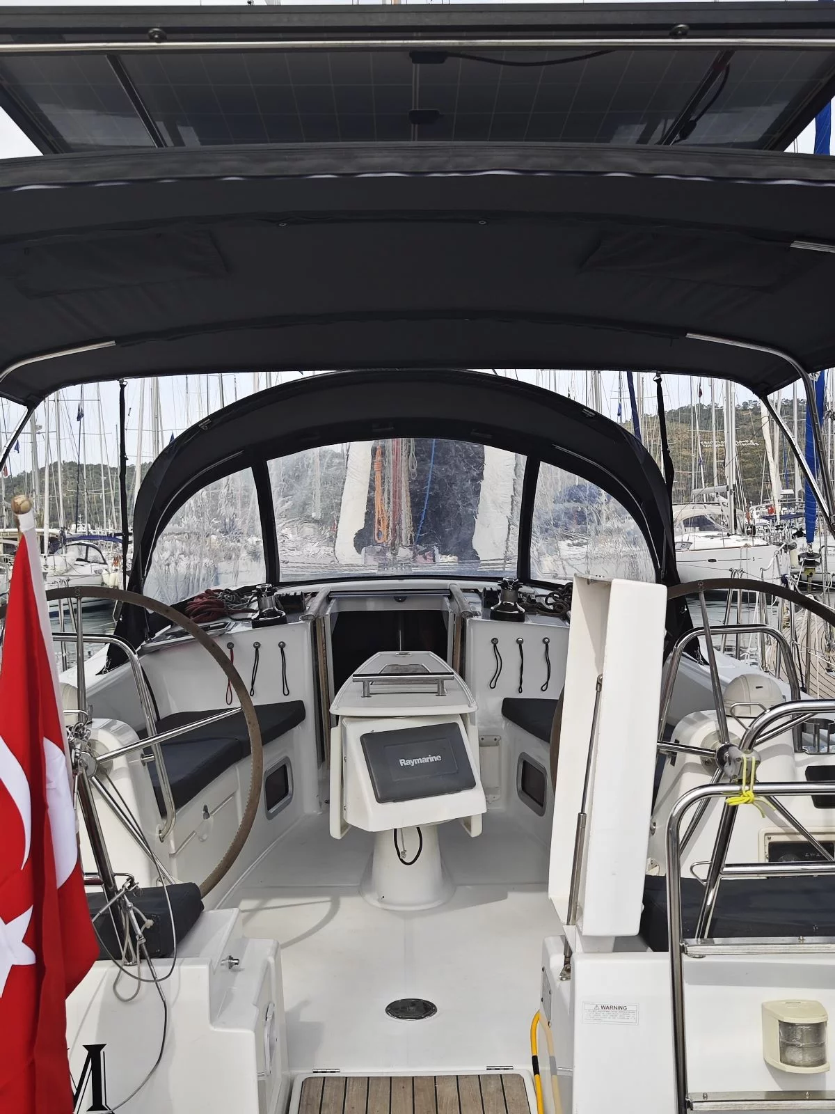 Oceanis 40 (Violet)  - 19