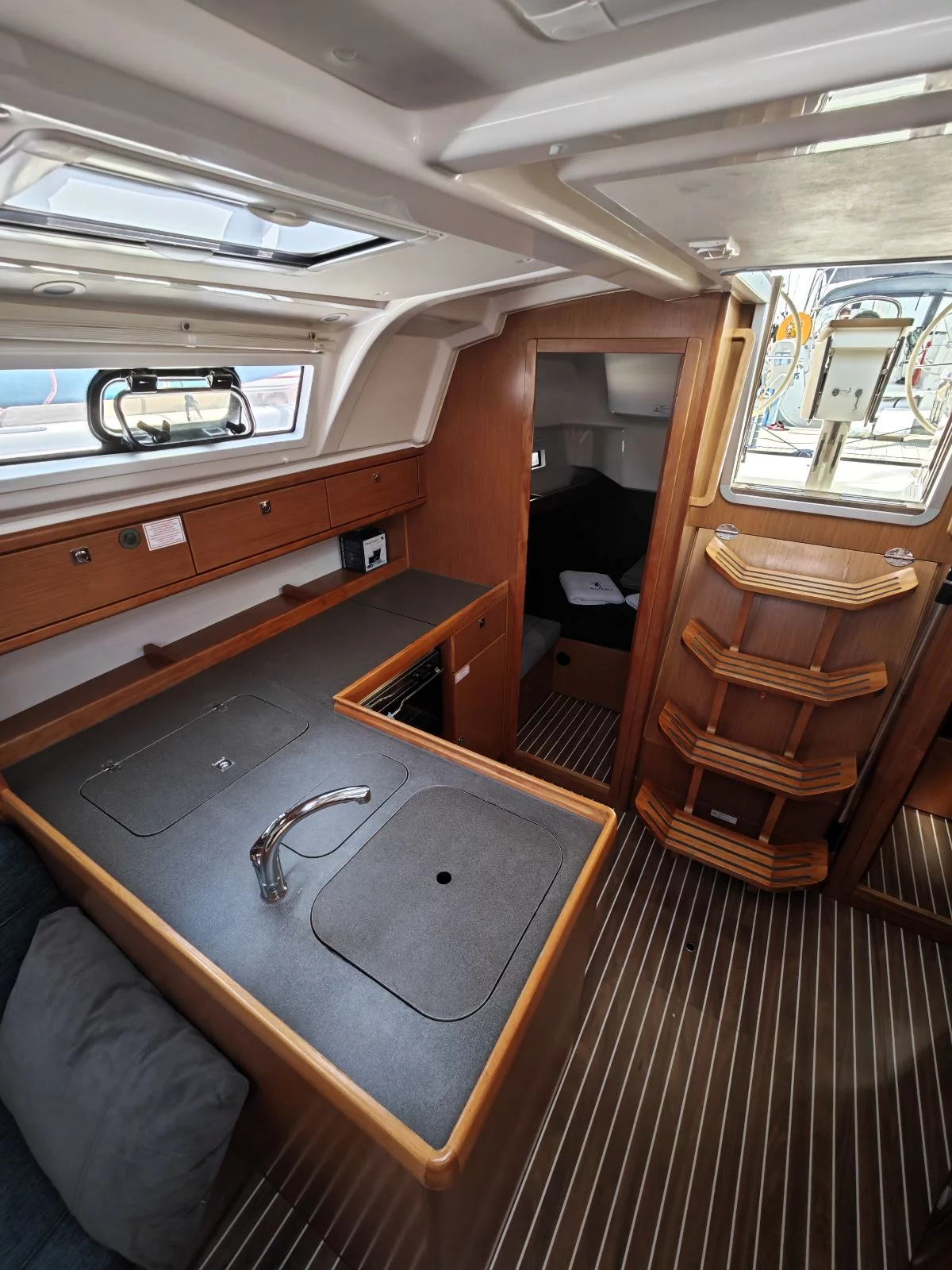 Bavaria Cruiser 37 (Almira)  - 3