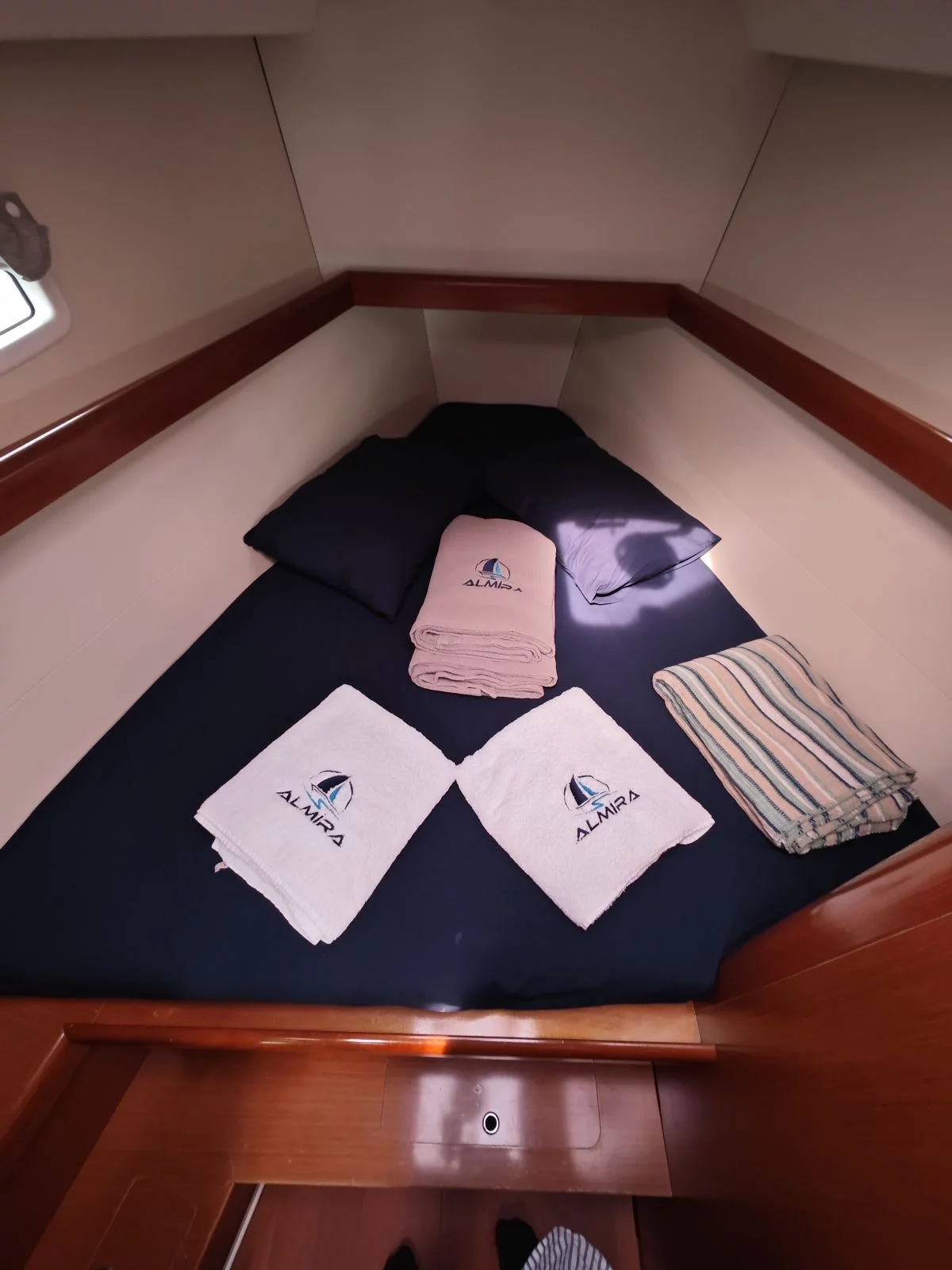 Beneteau 43 (Lilium)  - 12