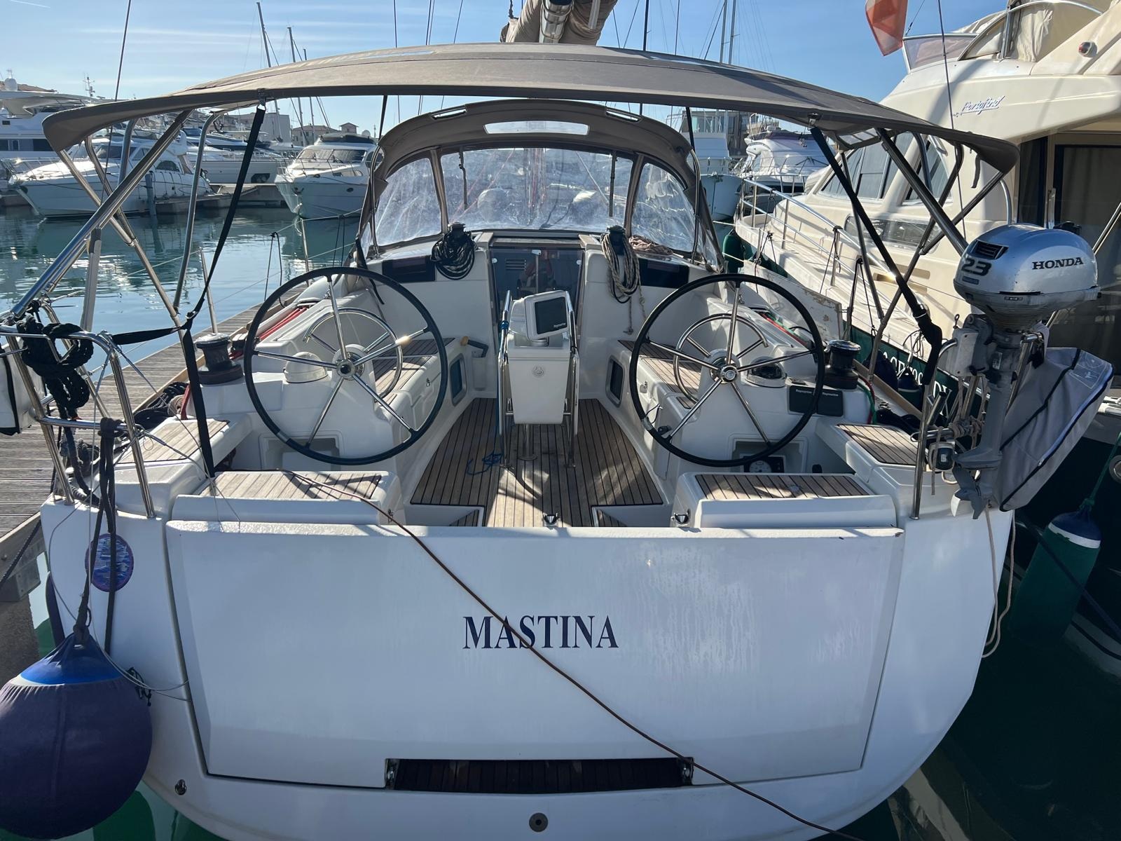 Sun Odyssey 419 — photo 1