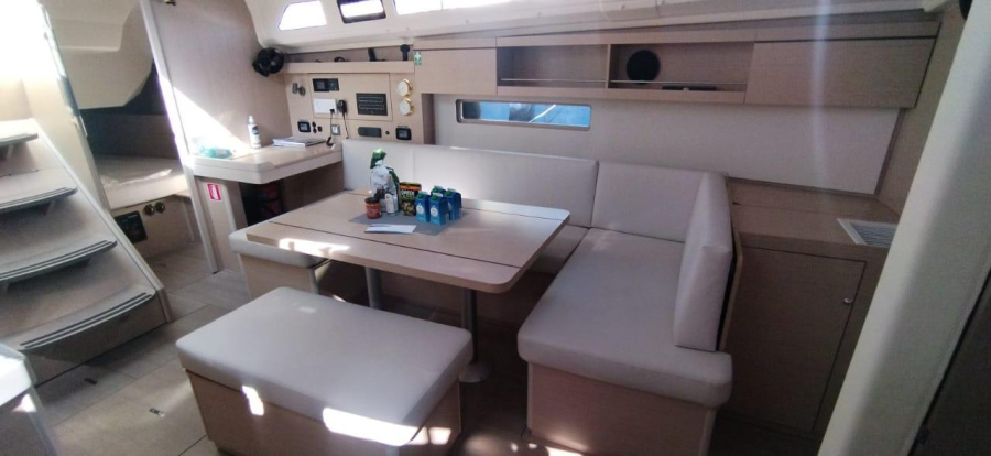 Oceanis 40.1 — photo 10