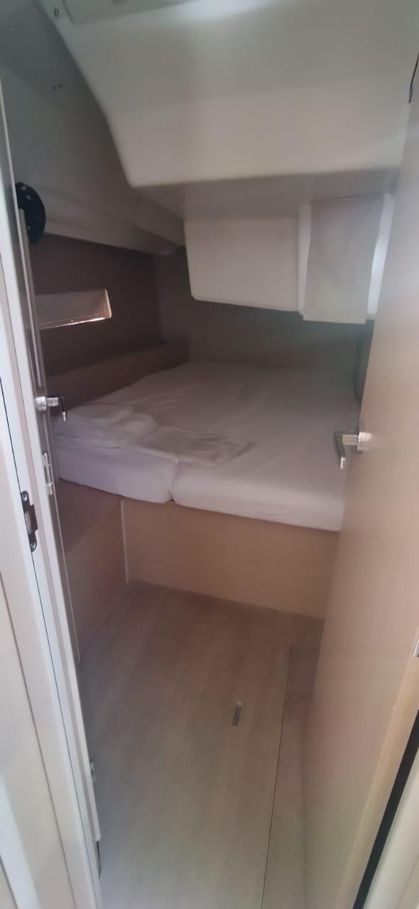 Oceanis 40.1 — photo 4