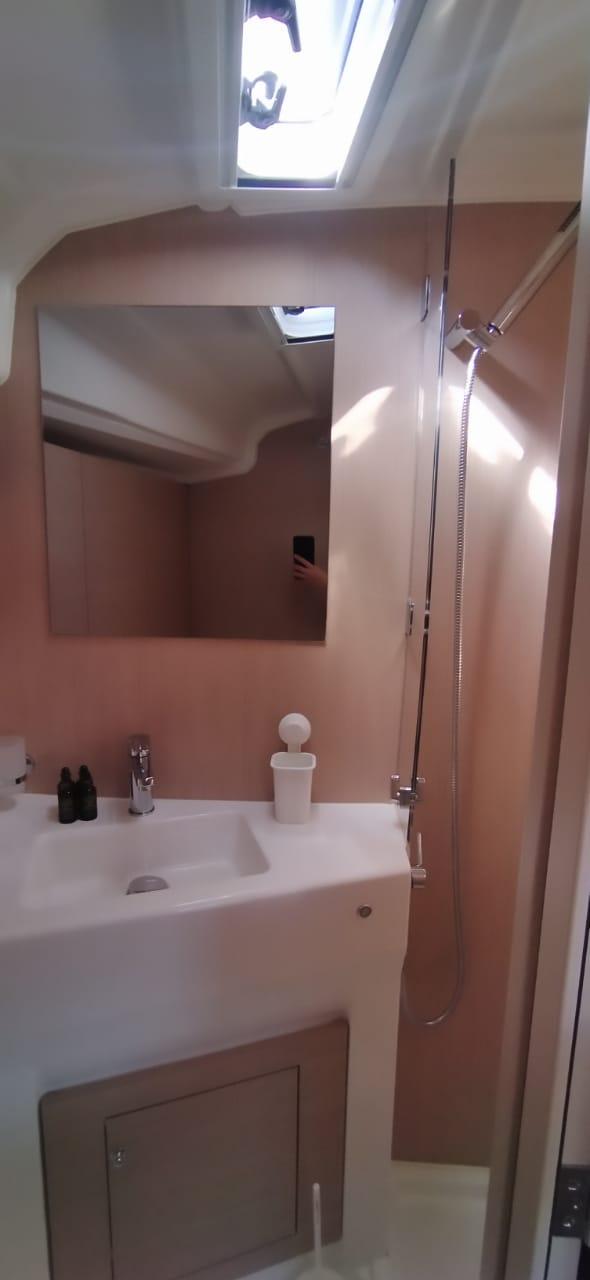 Oceanis 40.1 — photo 3
