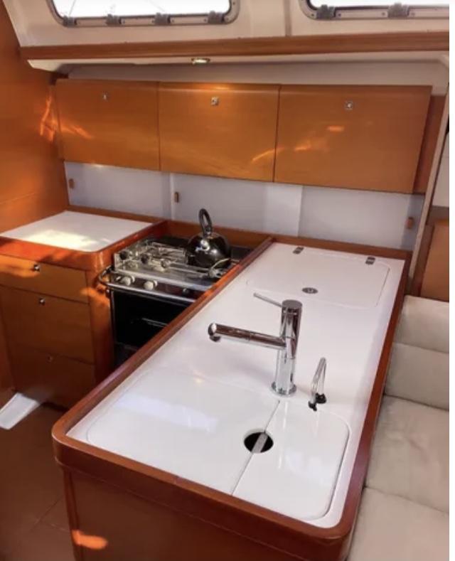 Dufour 40 E Performance — photo 10