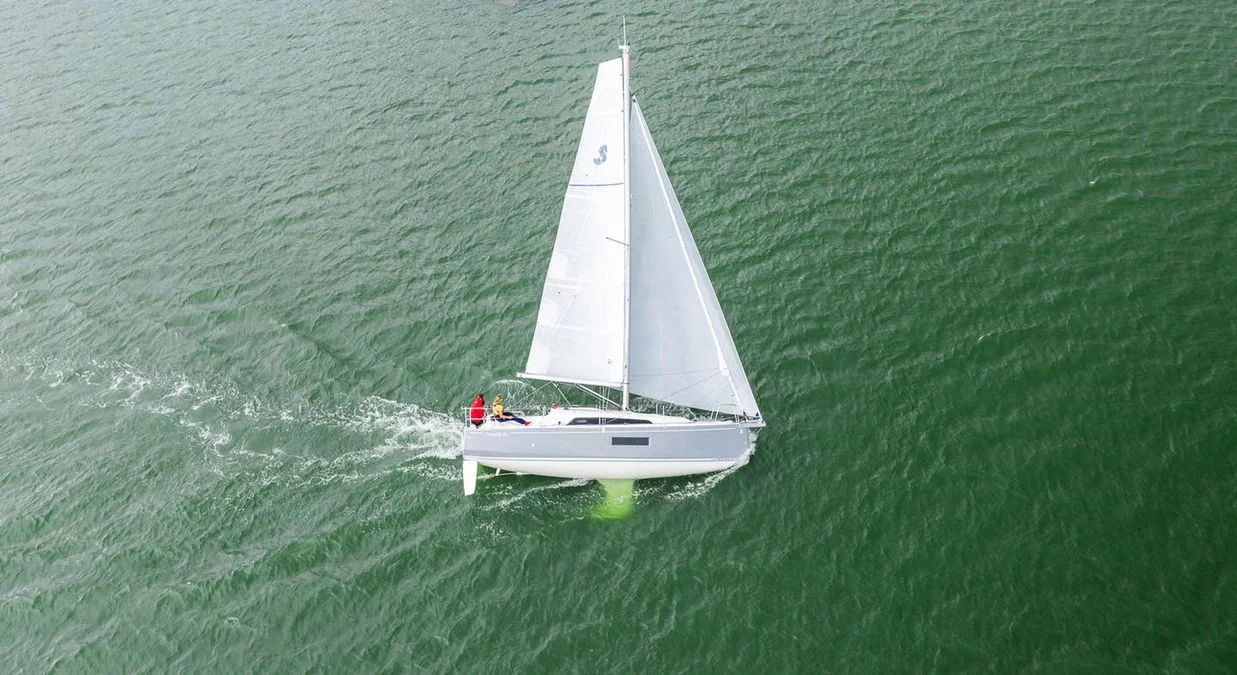 Oceanis 30.1 ()  - 3