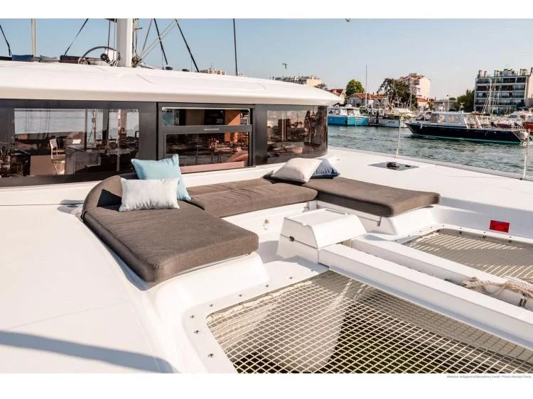 Lagoon 46 (Blue Moon) Interior image - 95
