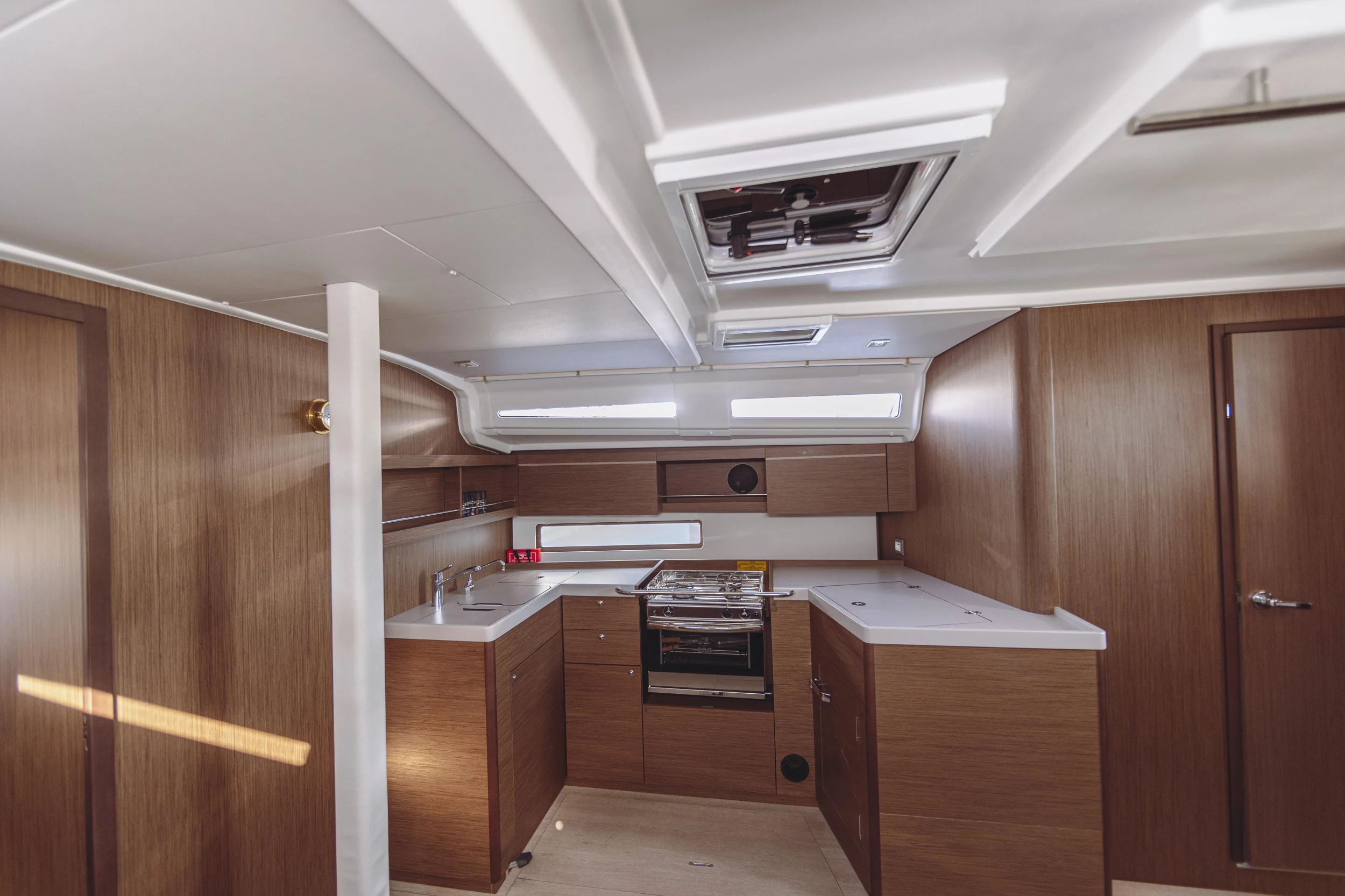 Oceanis 40.1 (Miro 2022 ( Beneteau Oceanis 40.1 ft))  - 4