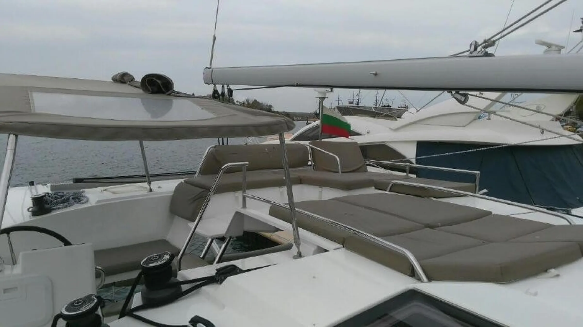 Photo #2 - Helia 44 (Fleur de sel) in Saint Tropez - 4208