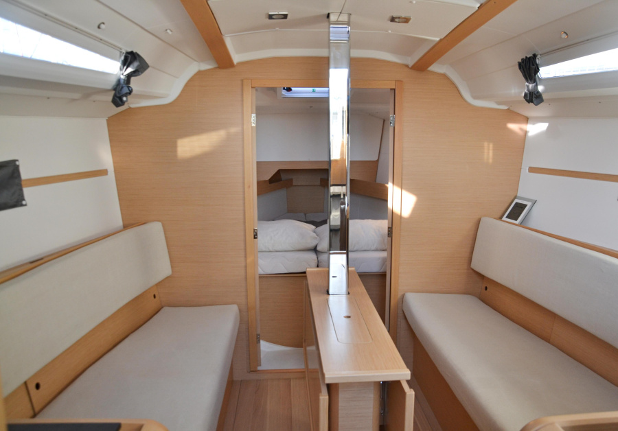 Photo #13 - Sun Odyssey 349 (My Cloud) in Rome - 17830