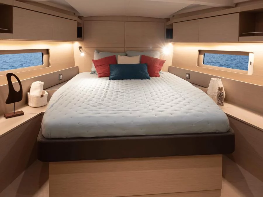 Oceanis 46.1 ()  - 9
