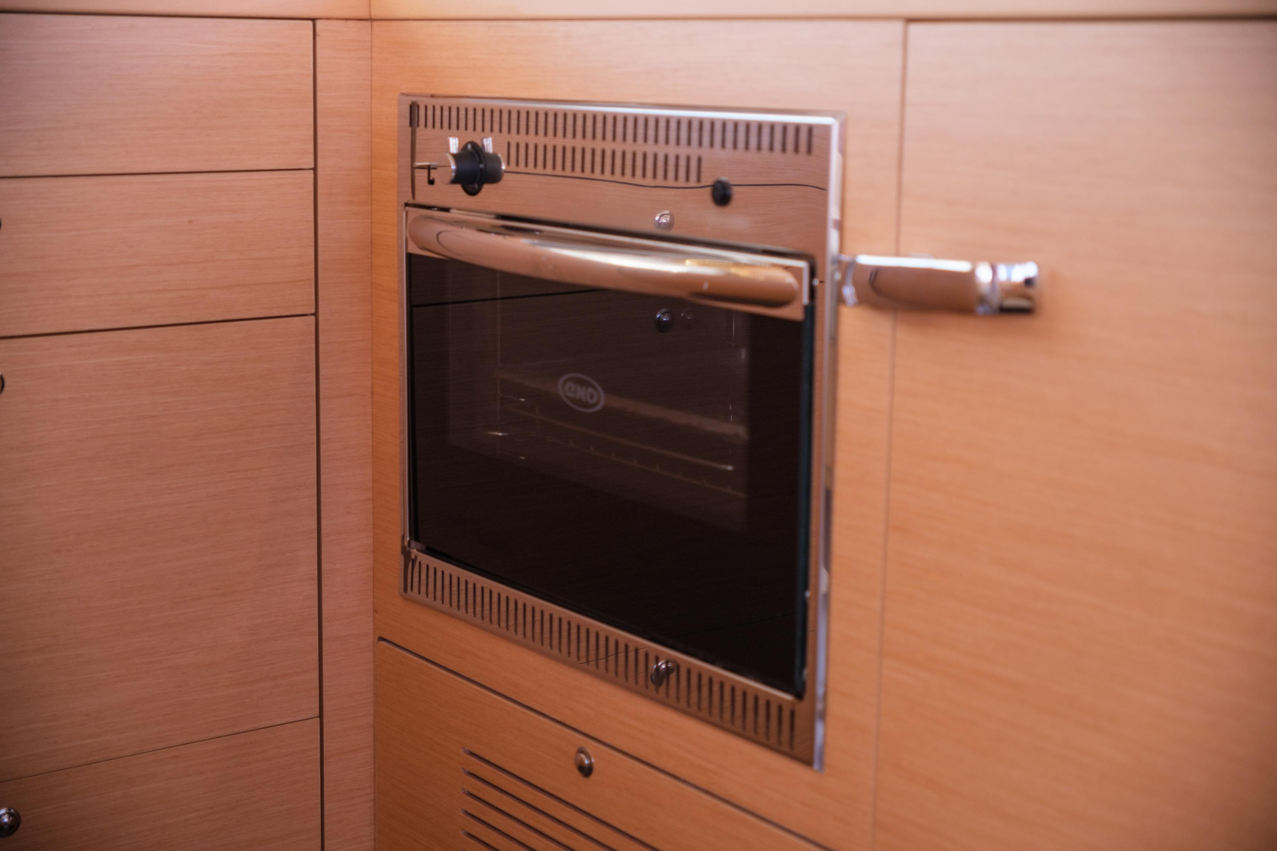 Lagoon 450F — photo 24