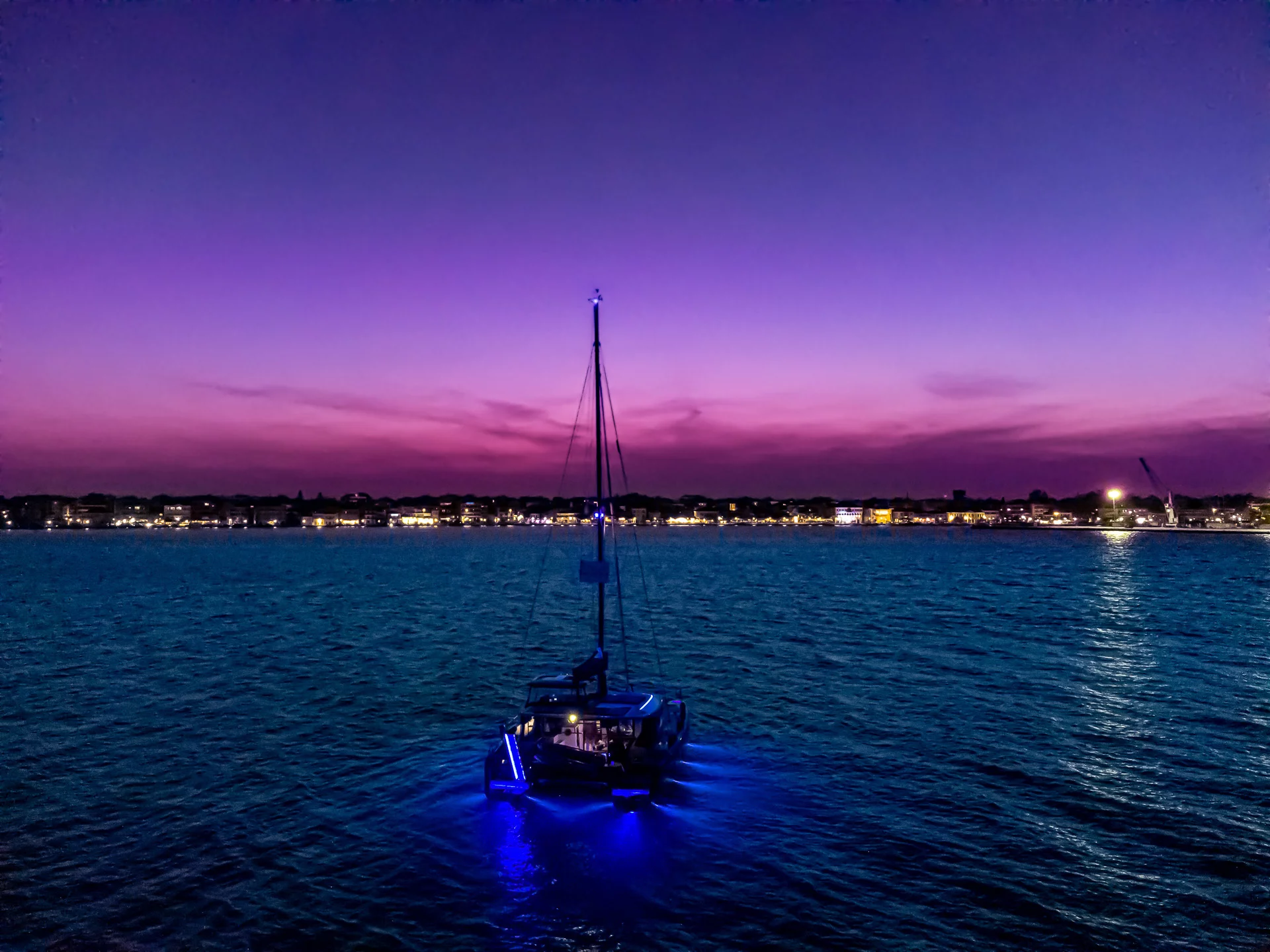 Lagoon 42 (Casta Diva VIP-equipped)  - 17