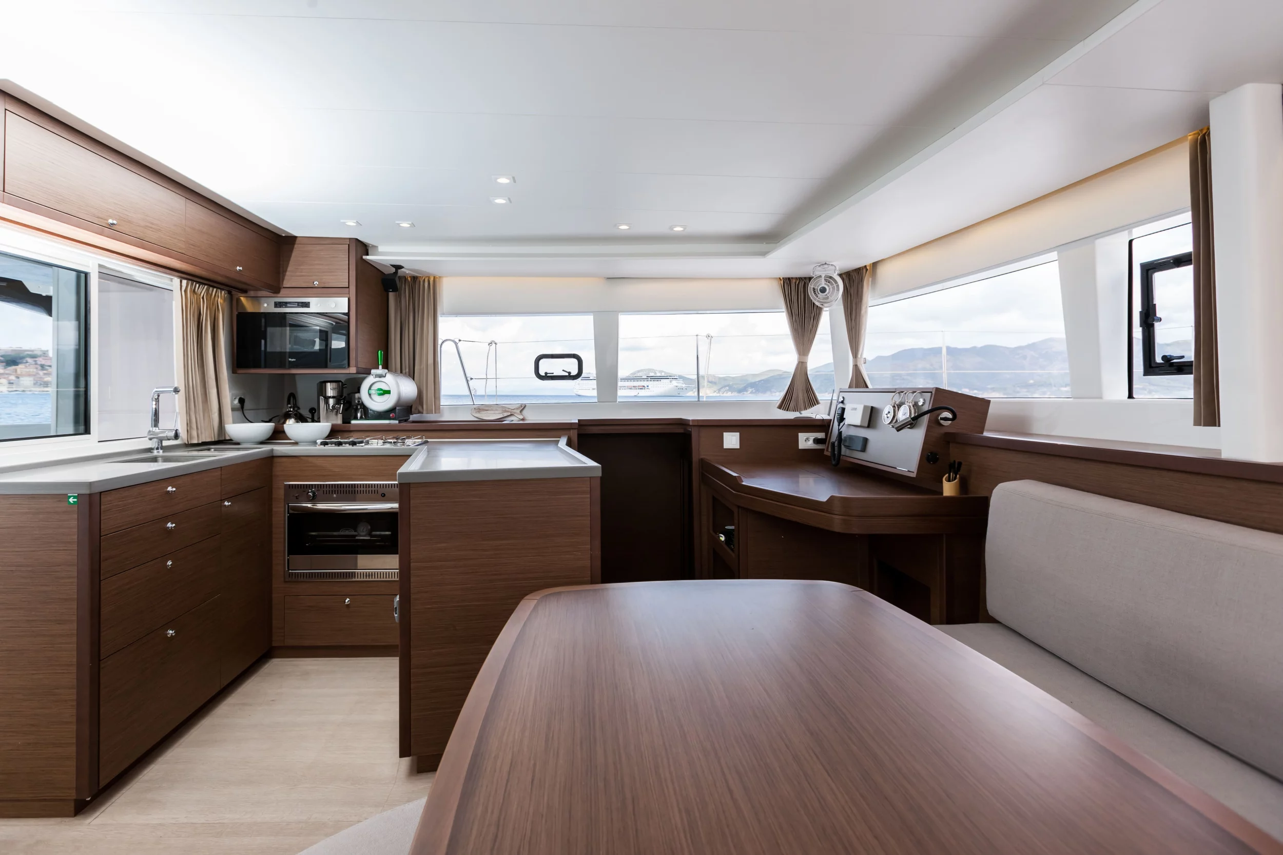 Lagoon 450 Flybridge (Harael)  - 30