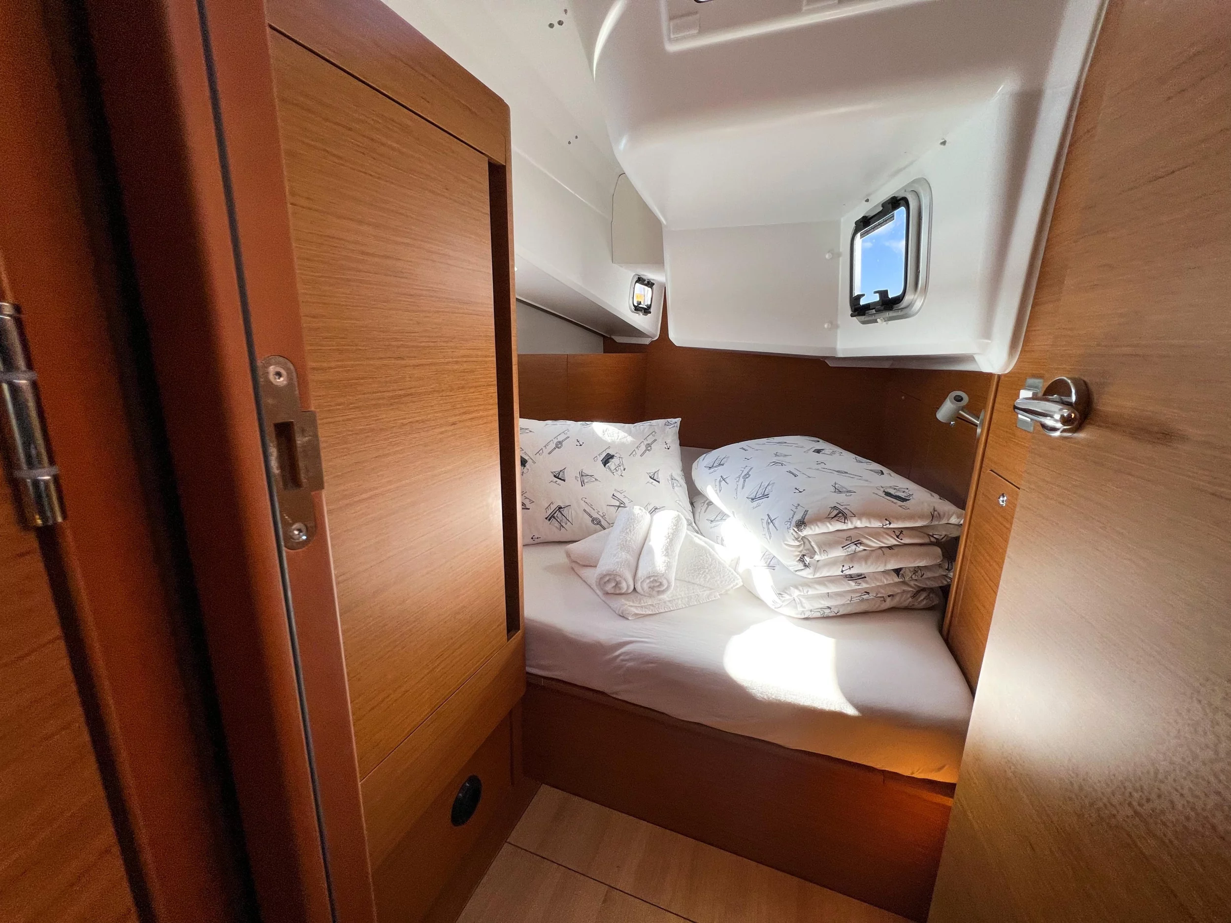 Sun Odyssey 410 (EVELYNE)  - 12