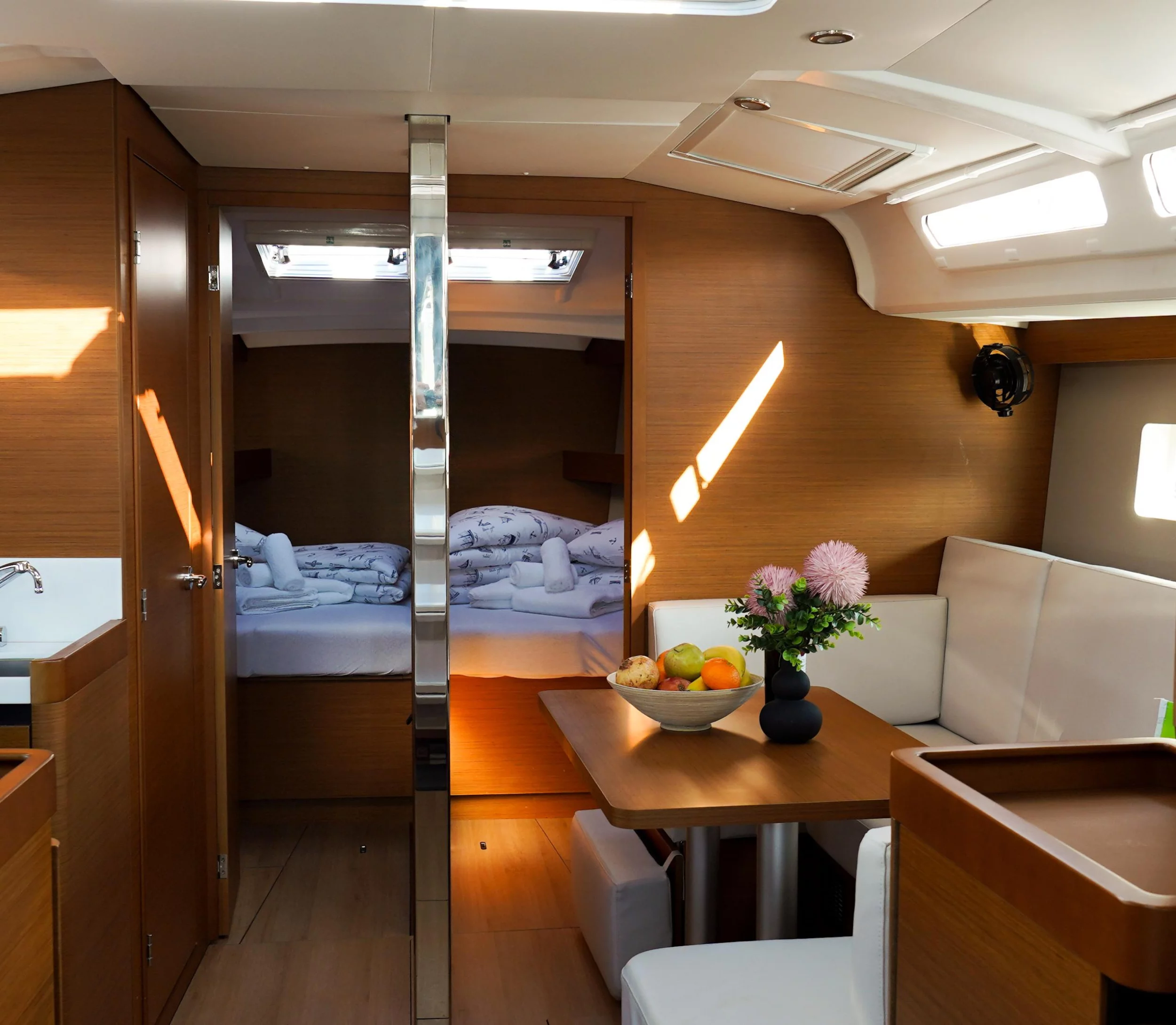 Sun Odyssey 440 (URI)  - 10