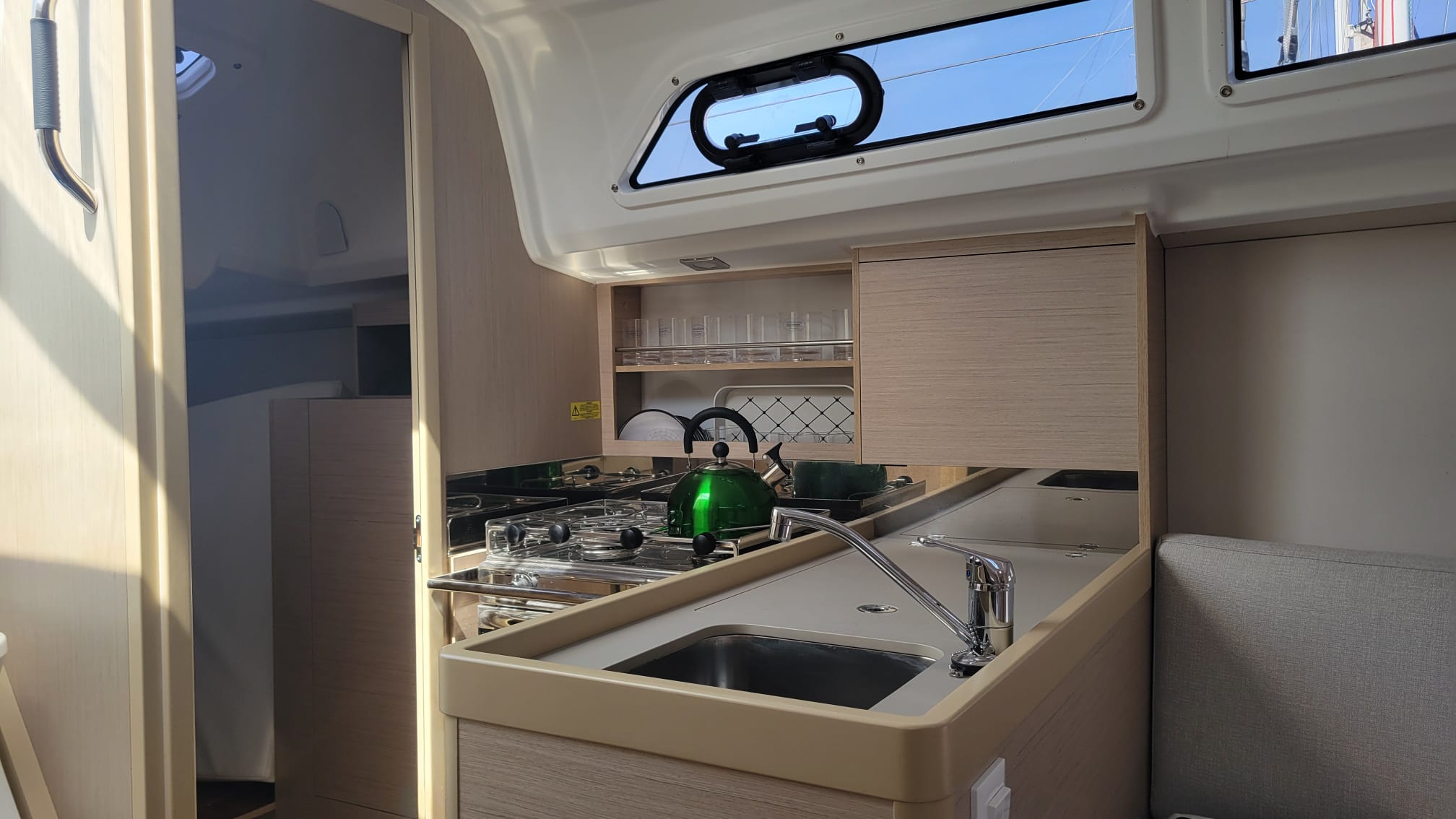 Oceanis 30.1 — photo 15