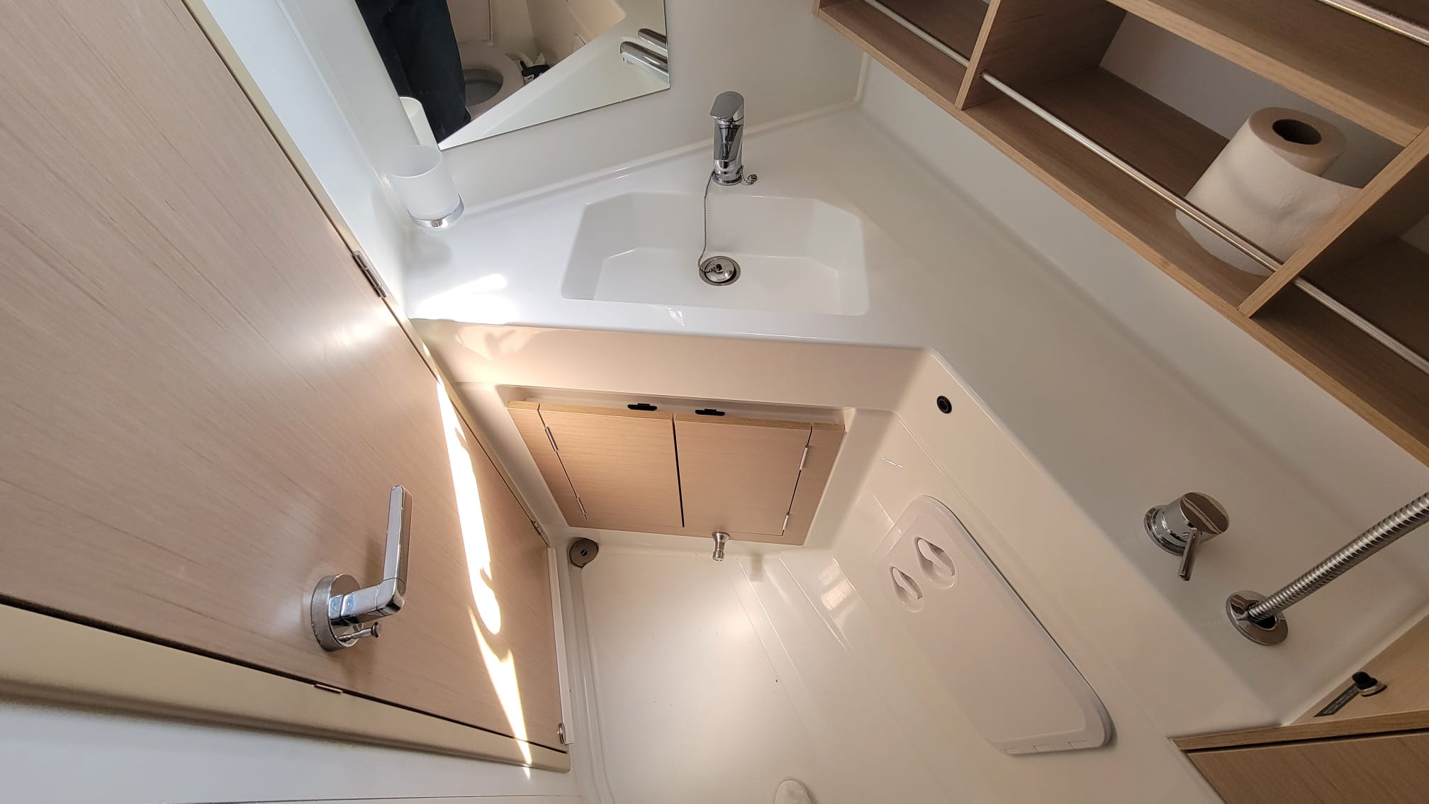 Oceanis 30.1 — photo 10