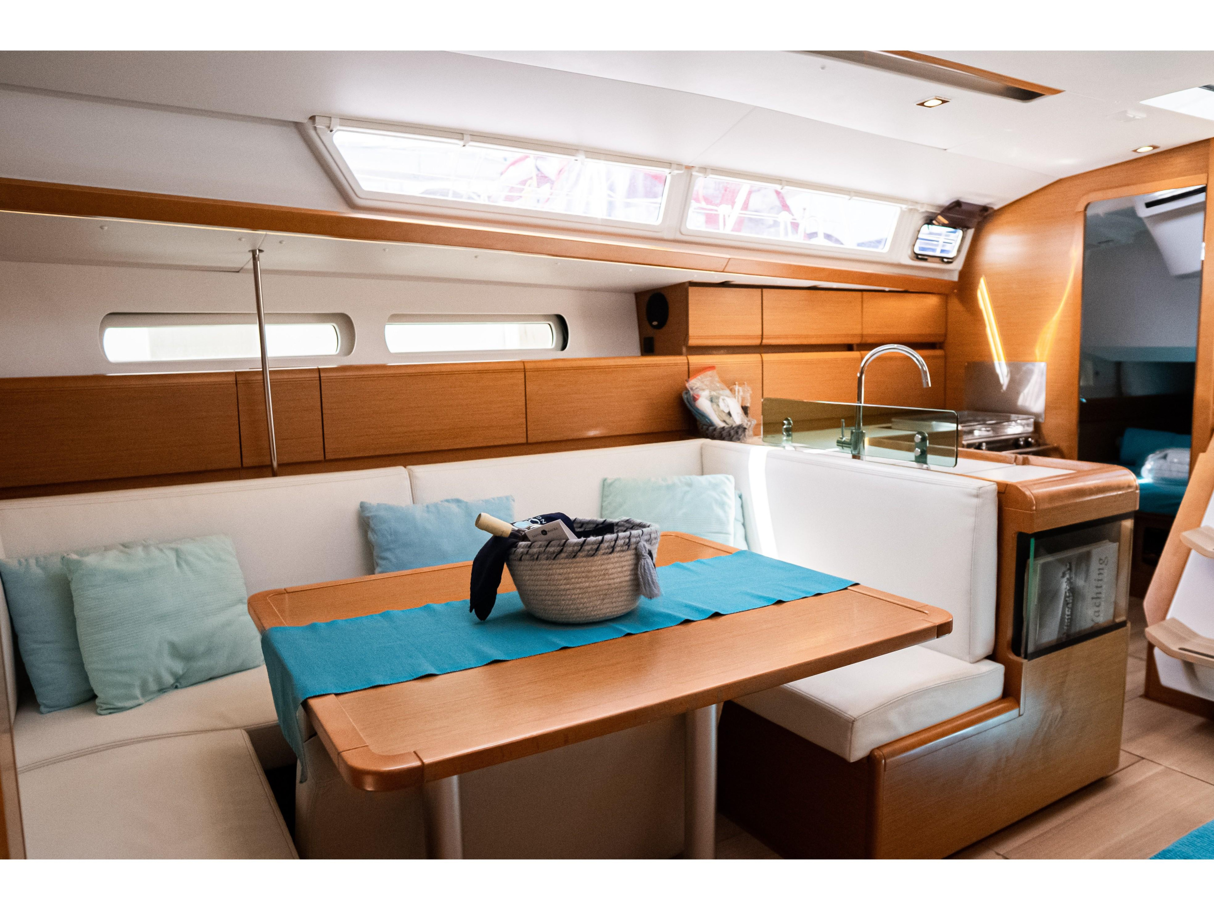 Sun Odyssey 419 — photo 19