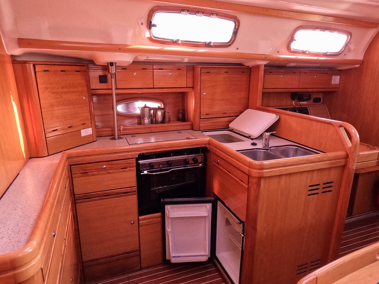 Bavaria 50 Cruiser — photo 4