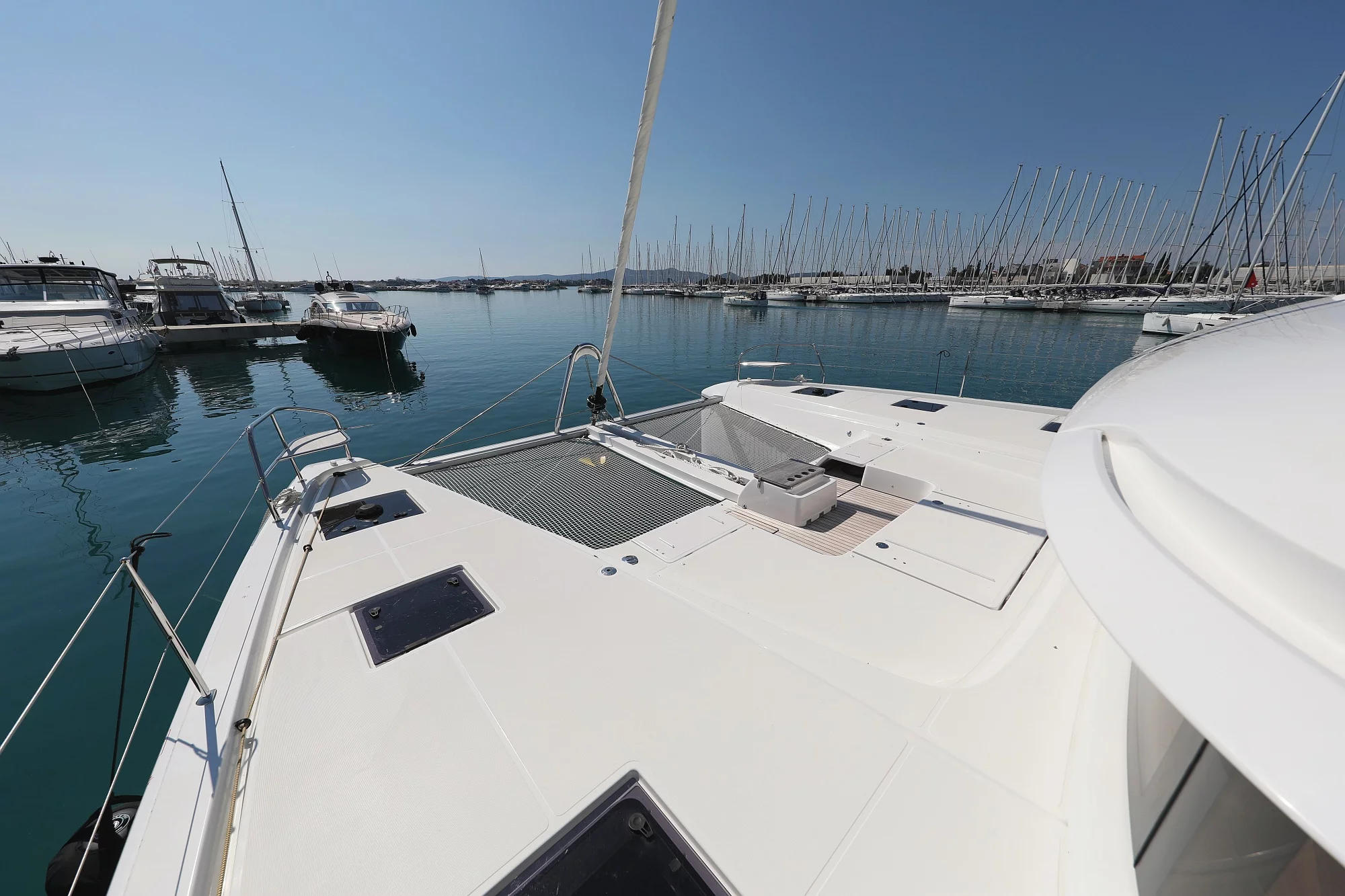 Lagoon 55 - Elegance line (NOMAD)  - 125