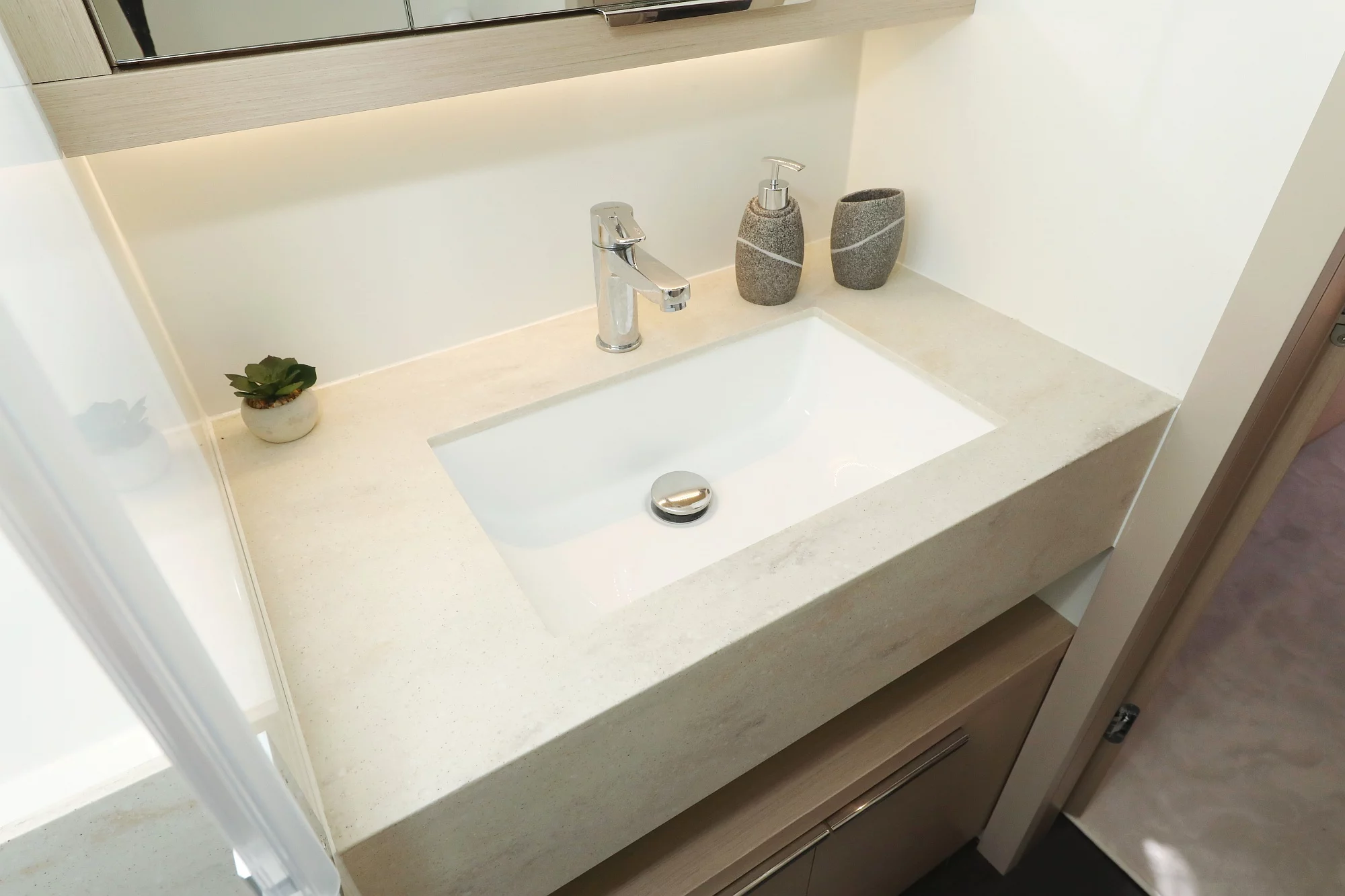 Lagoon 55 - Elegance line (NOMAD)  - 53