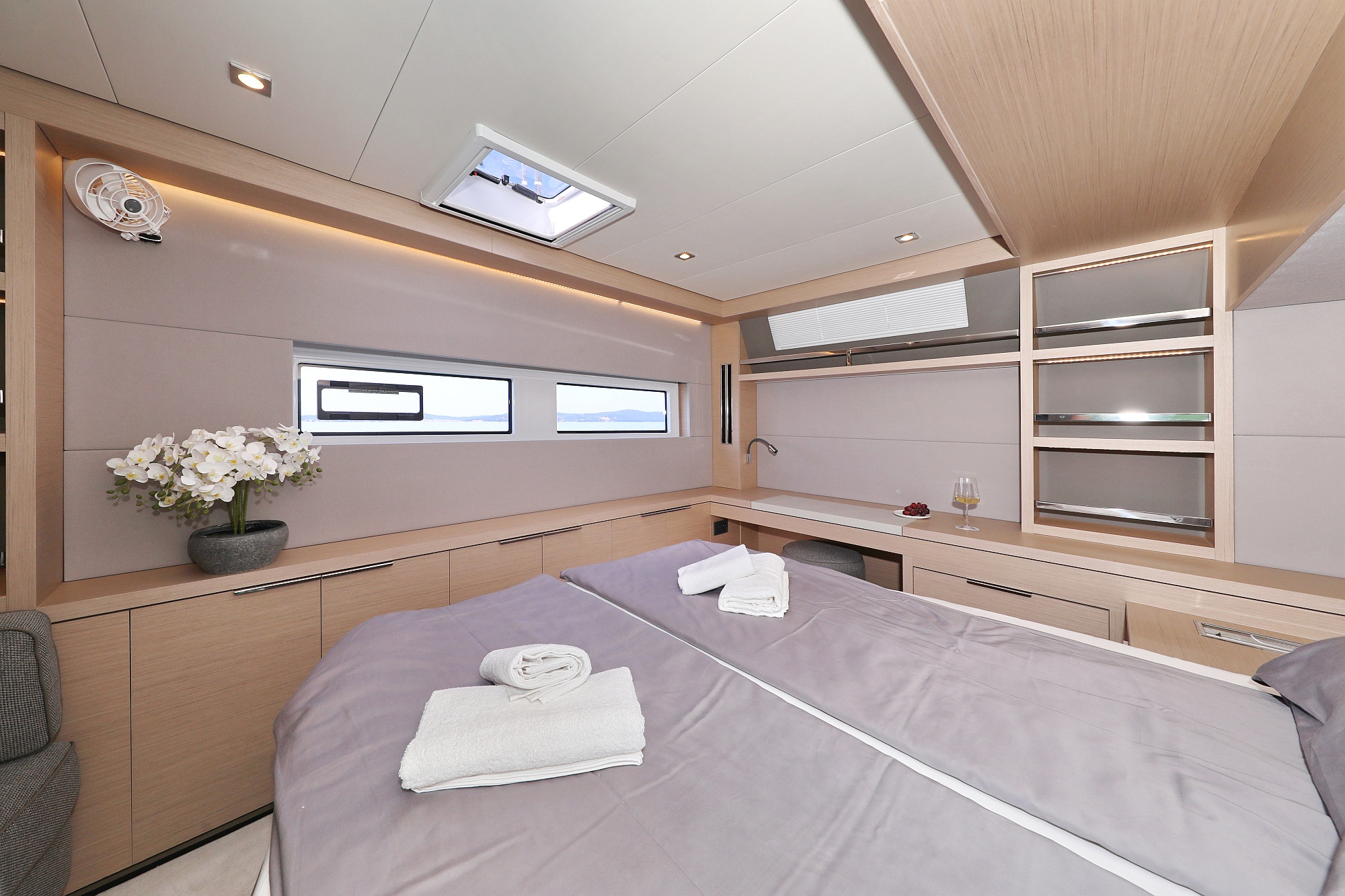 Photo #88 - Lagoon 55 - Elegance line (NOMAD) in Split - 10900