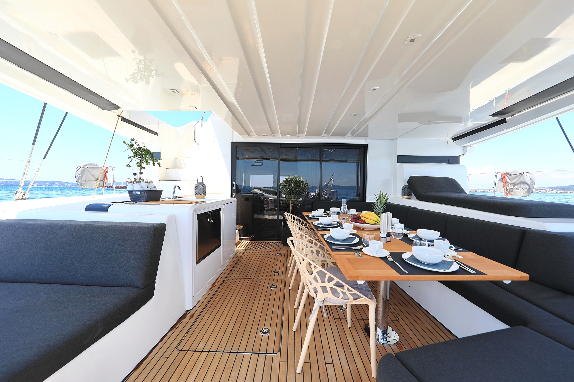 Photo #225 - Lagoon 55 - Elegance line (NOMAD) in Split - 10900