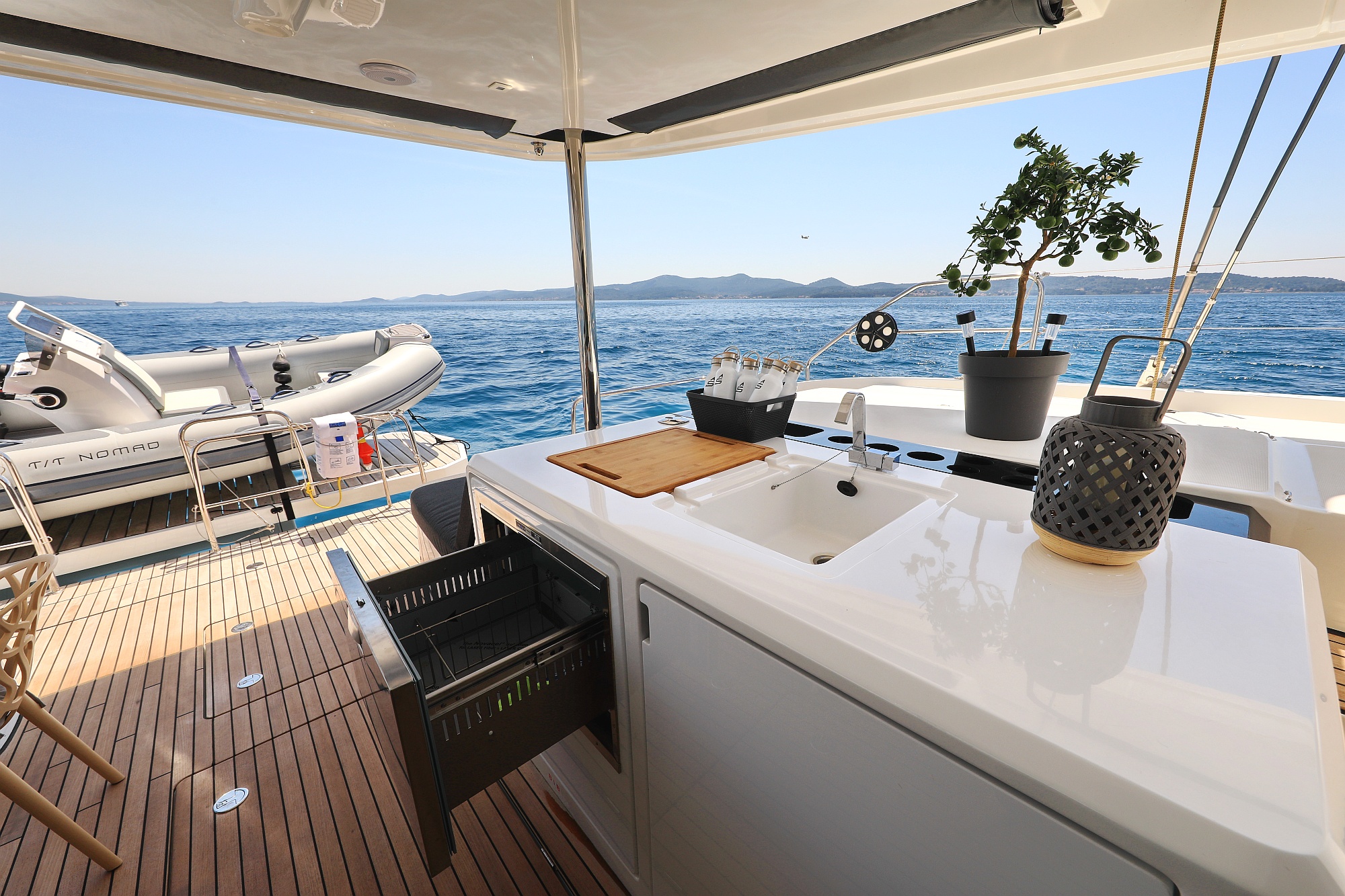 Photo #115 - Lagoon 55 - Elegance line (NOMAD) in Split - 10900