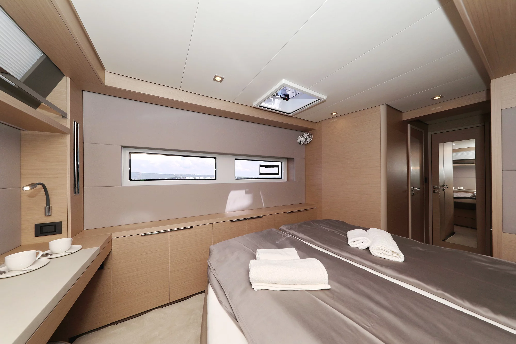 Lagoon 55 - Elegance line (NOMAD)  - 45