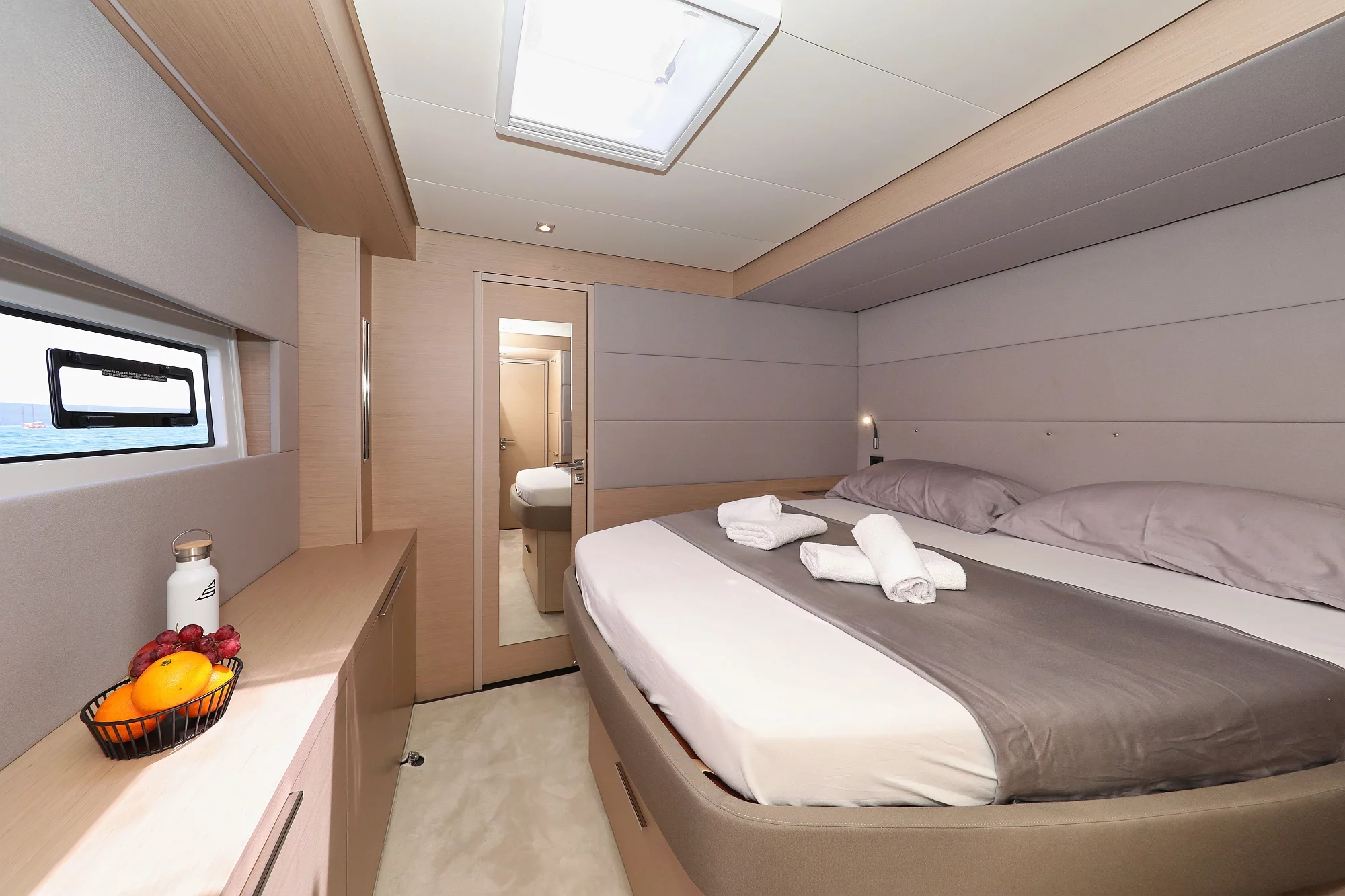Lagoon 55 - Elegance line (NOMAD)  - 219