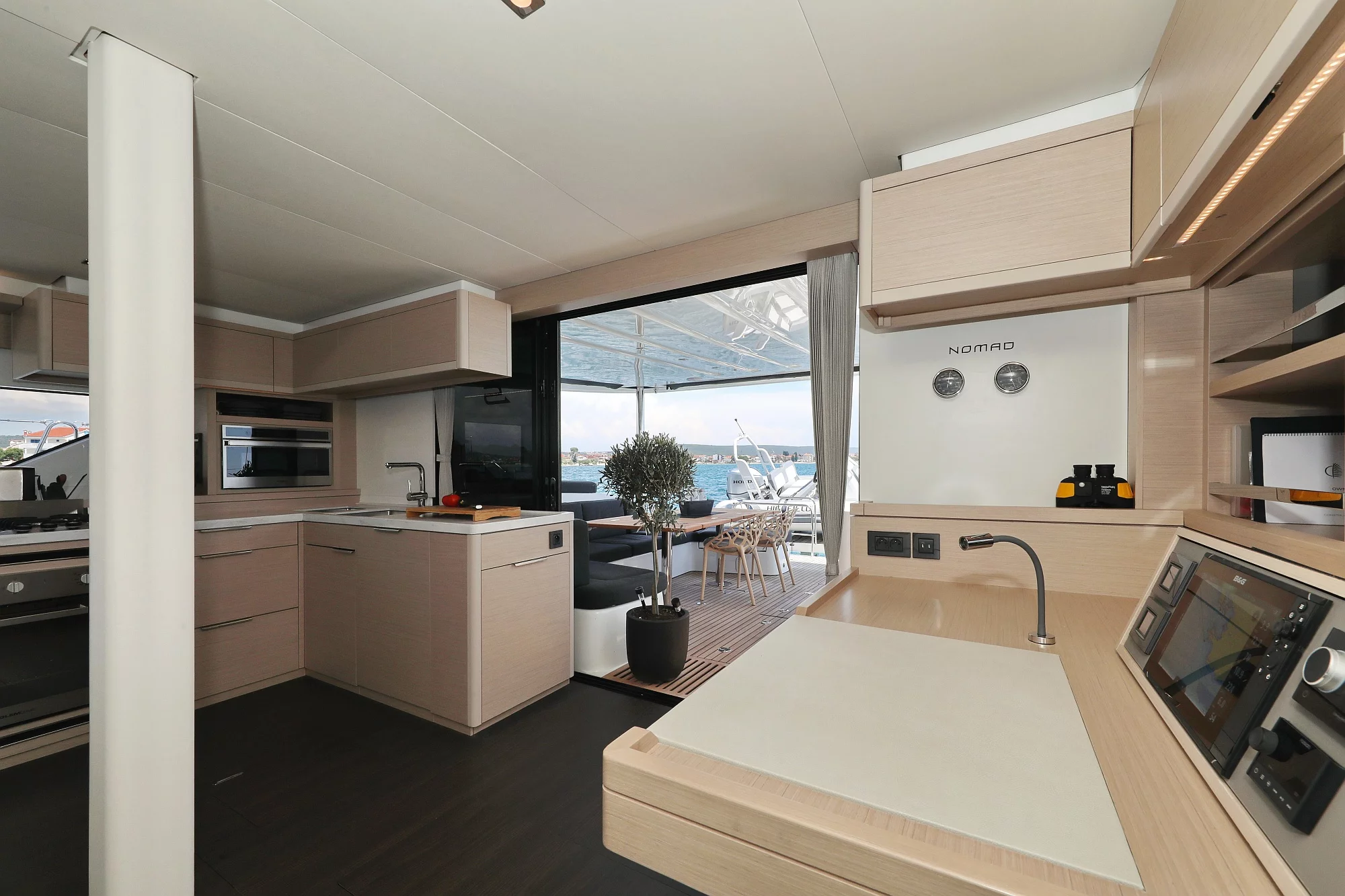 Lagoon 55 - Elegance line (NOMAD)  - 198