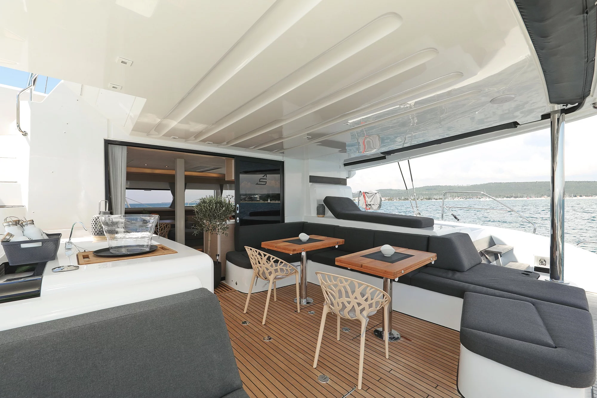 Lagoon 55 - Elegance line (NOMAD)  - 22