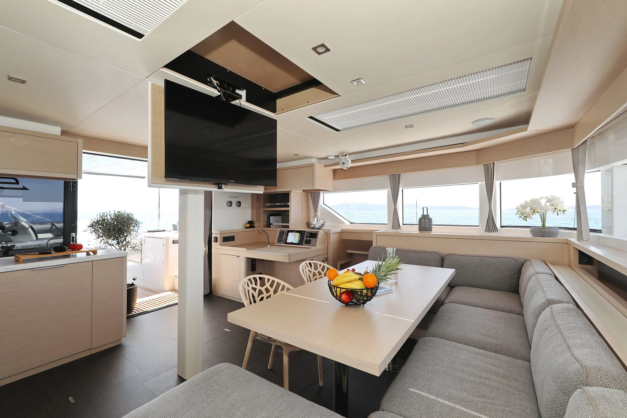 Lagoon 55 - Elegance line (NOMAD)  - 151