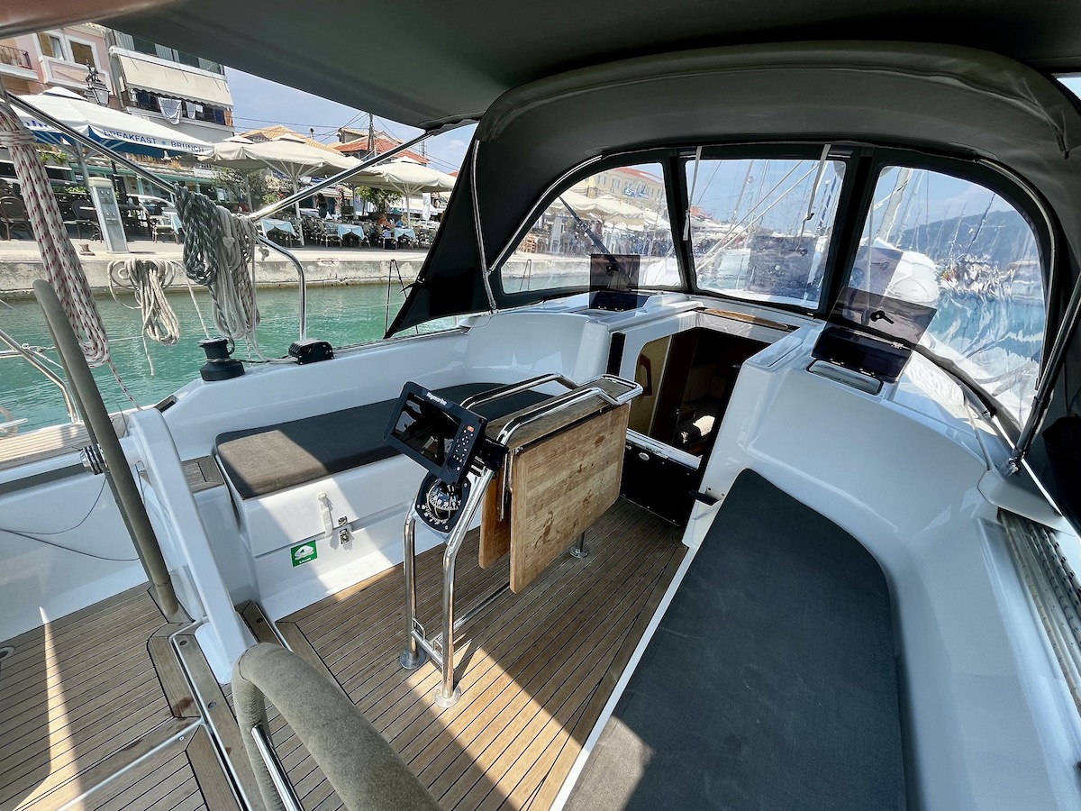 Photo #9 - Hanse 348 (Why Not 19) en Lefkada - 15567