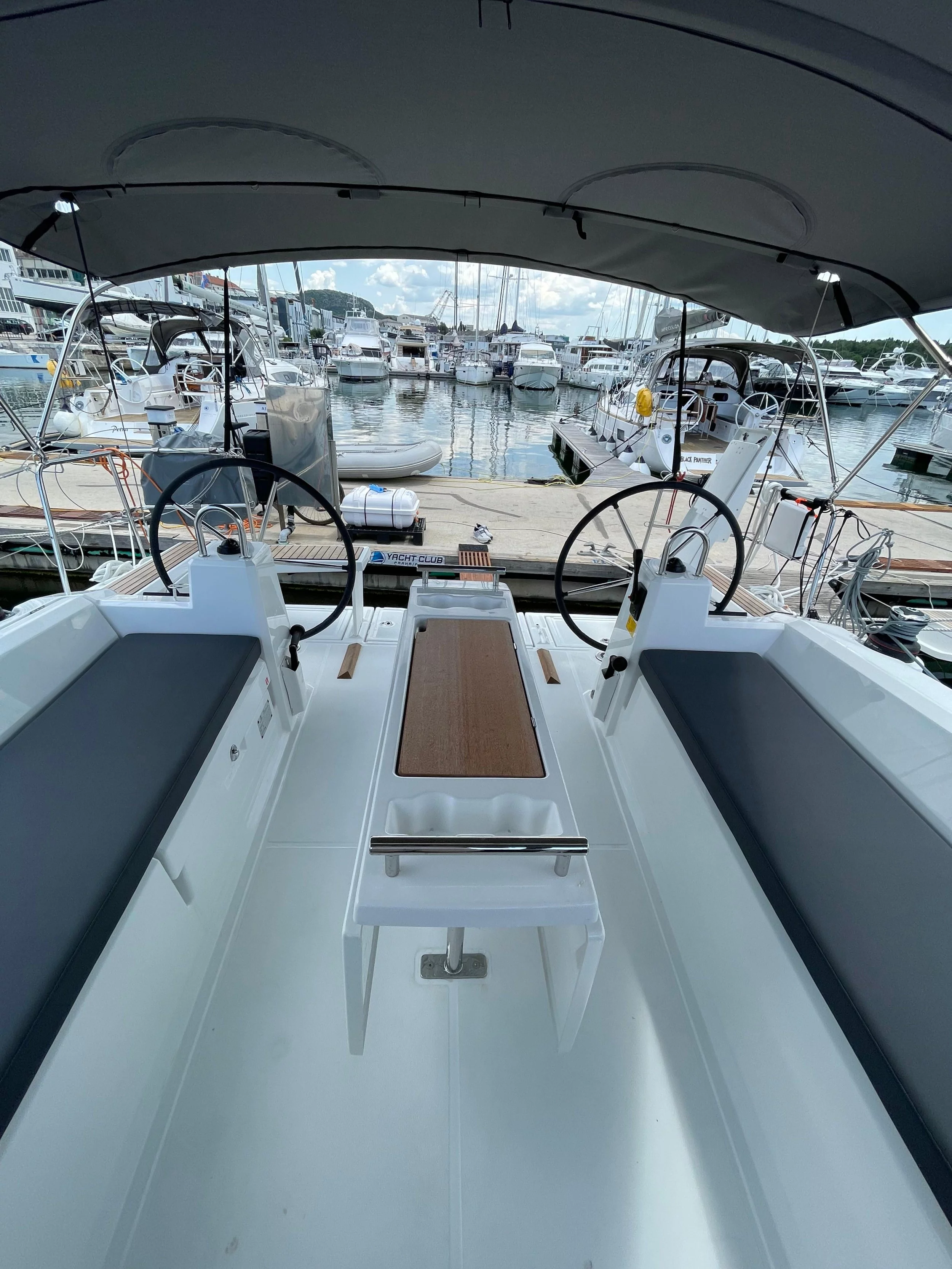 Oceanis 38.1 (Cocco)  - 7