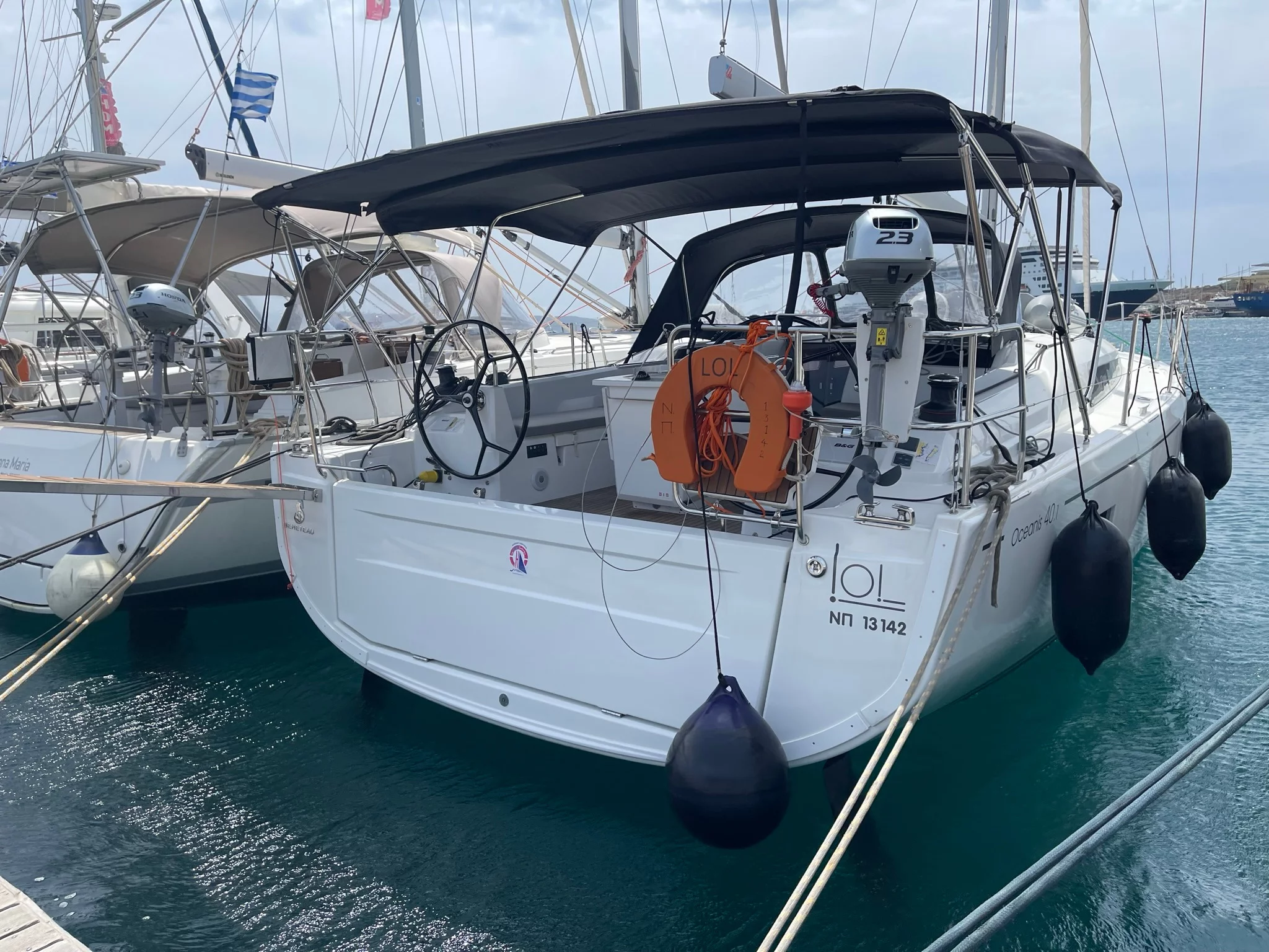 Oceanis 40.1 (LOL)  - 11