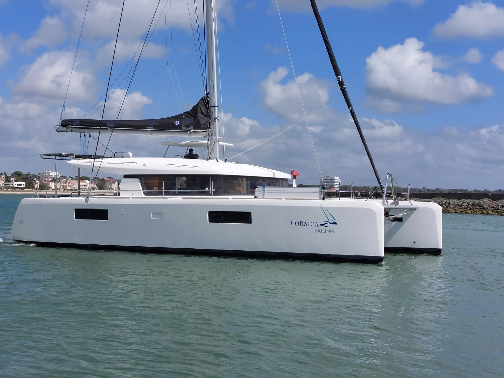 Lagoon 52 S — photo 1