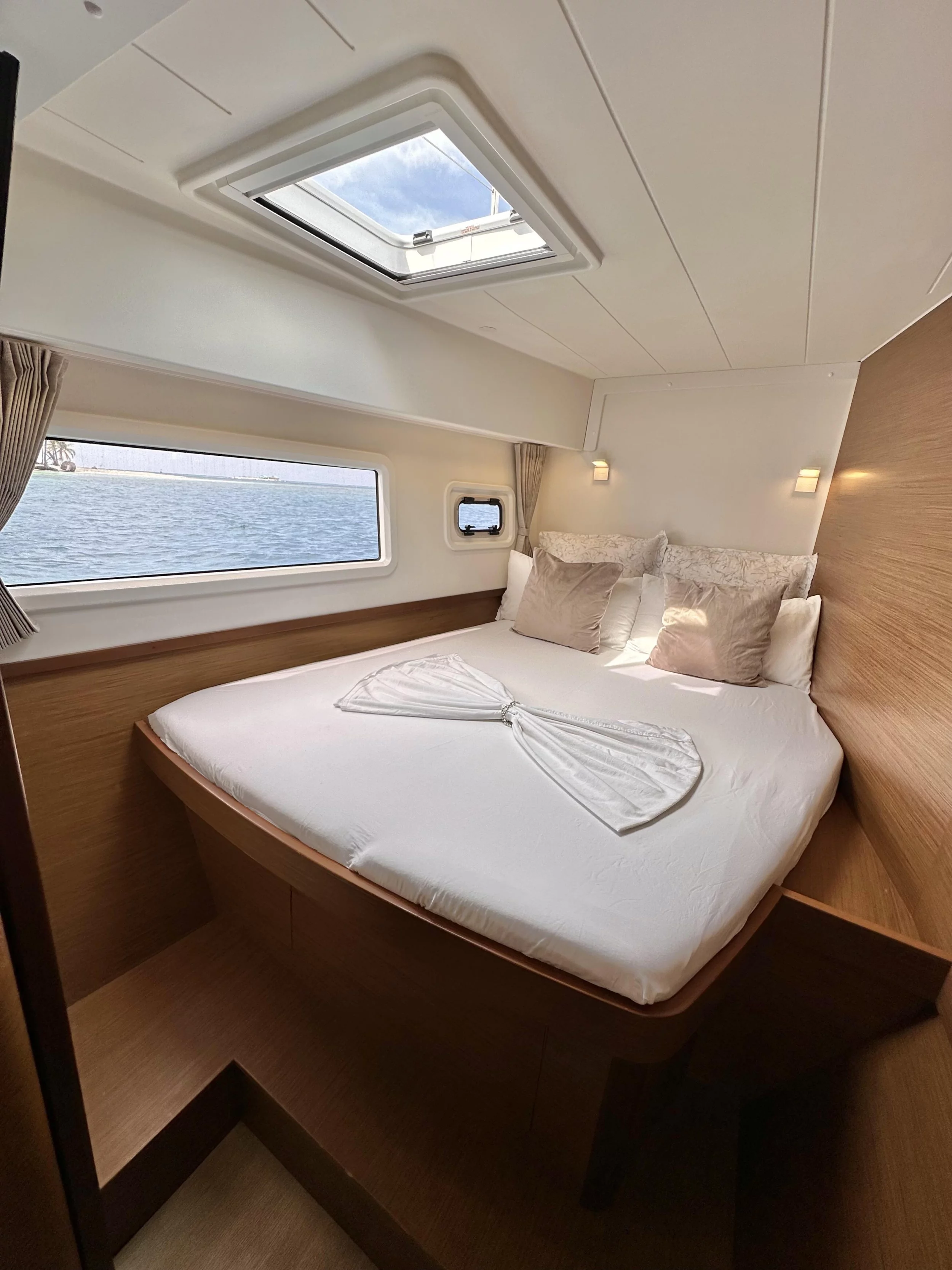 Lagoon 42 Owner's Version (Tango)  - 23