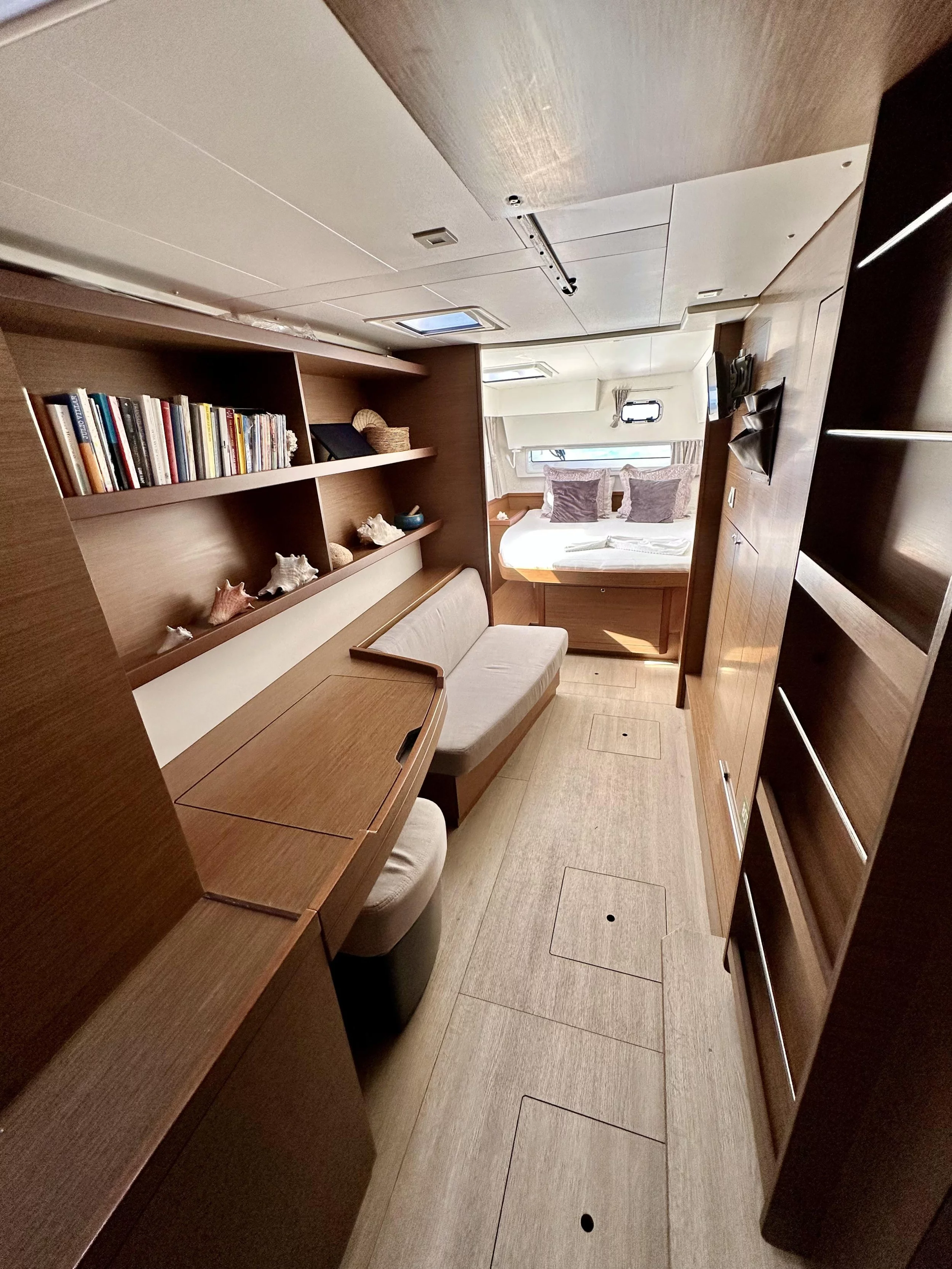 Lagoon 42 Owner's Version (Tango)  - 22