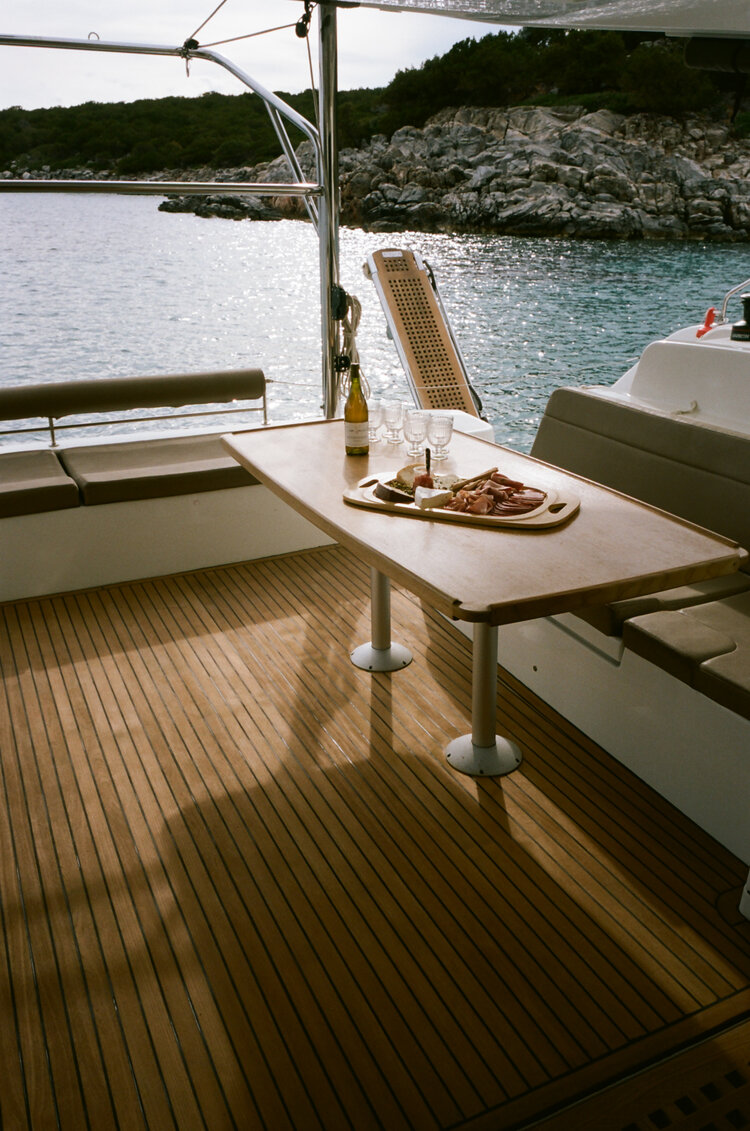 Photo #22 - Lagoon 50 (VICTORIA) in Athen - 20111