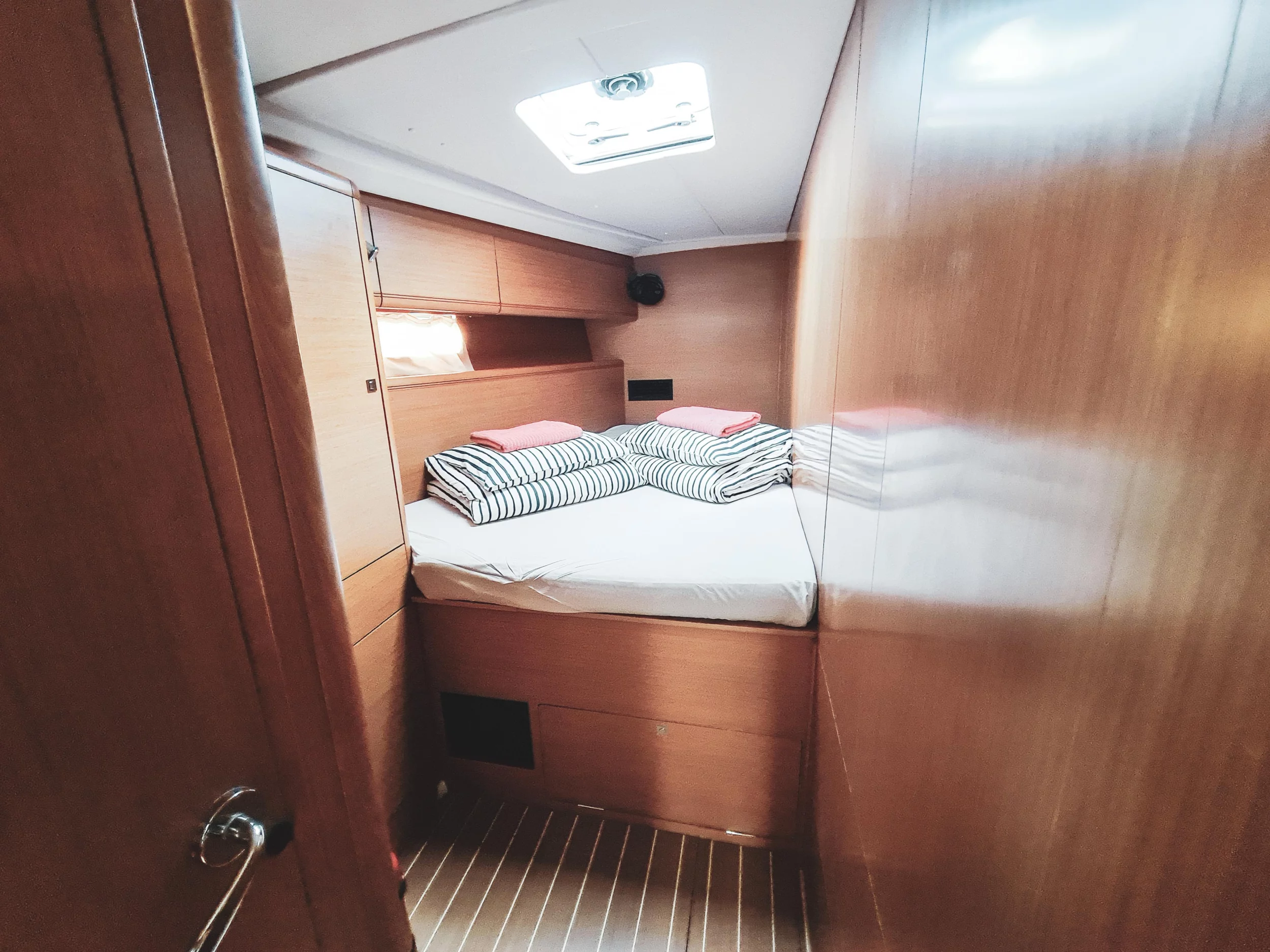 Jeanneau 53 (MAKEMO)  - 13