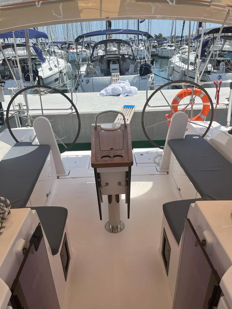 Bavaria C 42 (KIRKA)  - 12