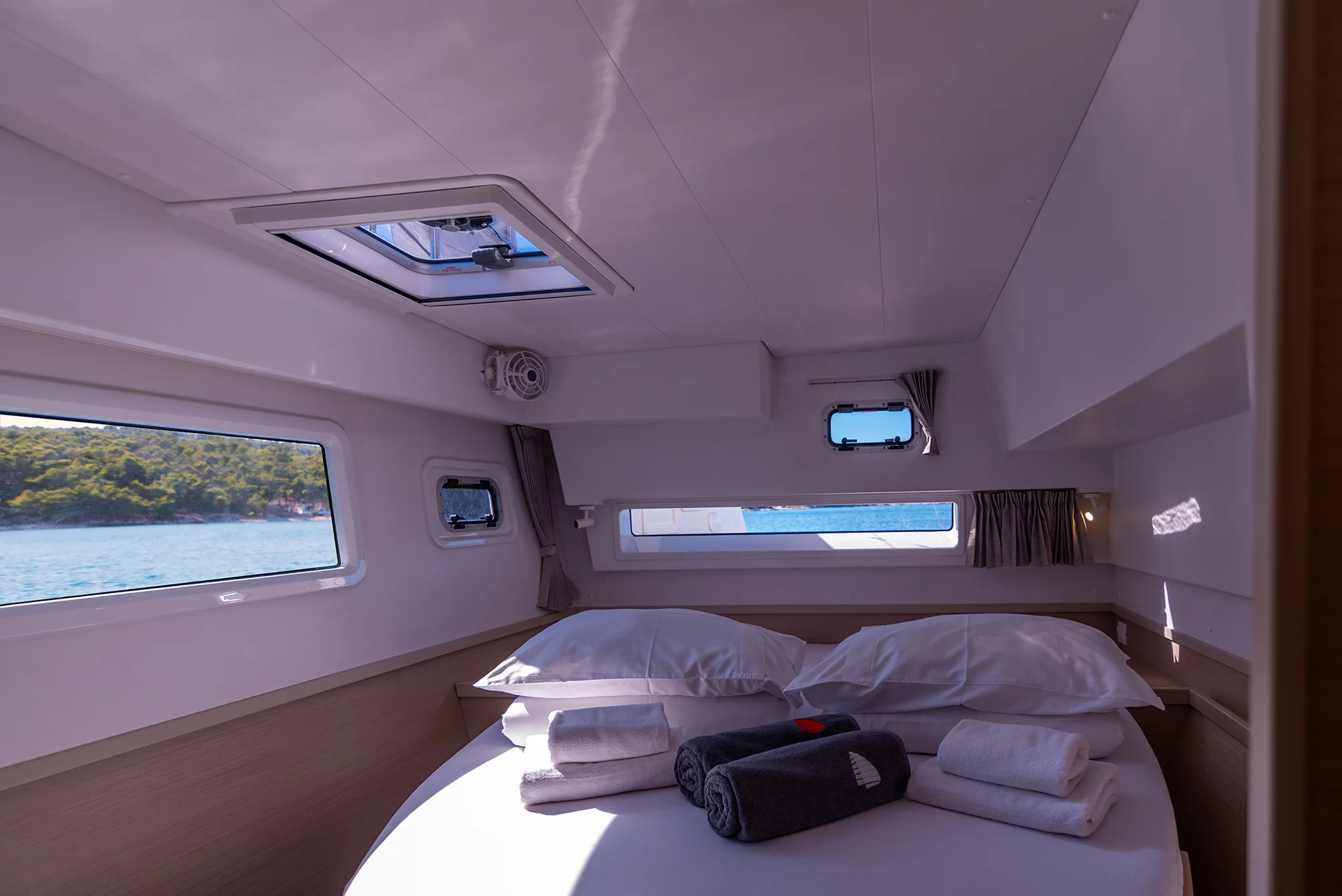 Lagoon 42 owner version (FIND US)  - 40