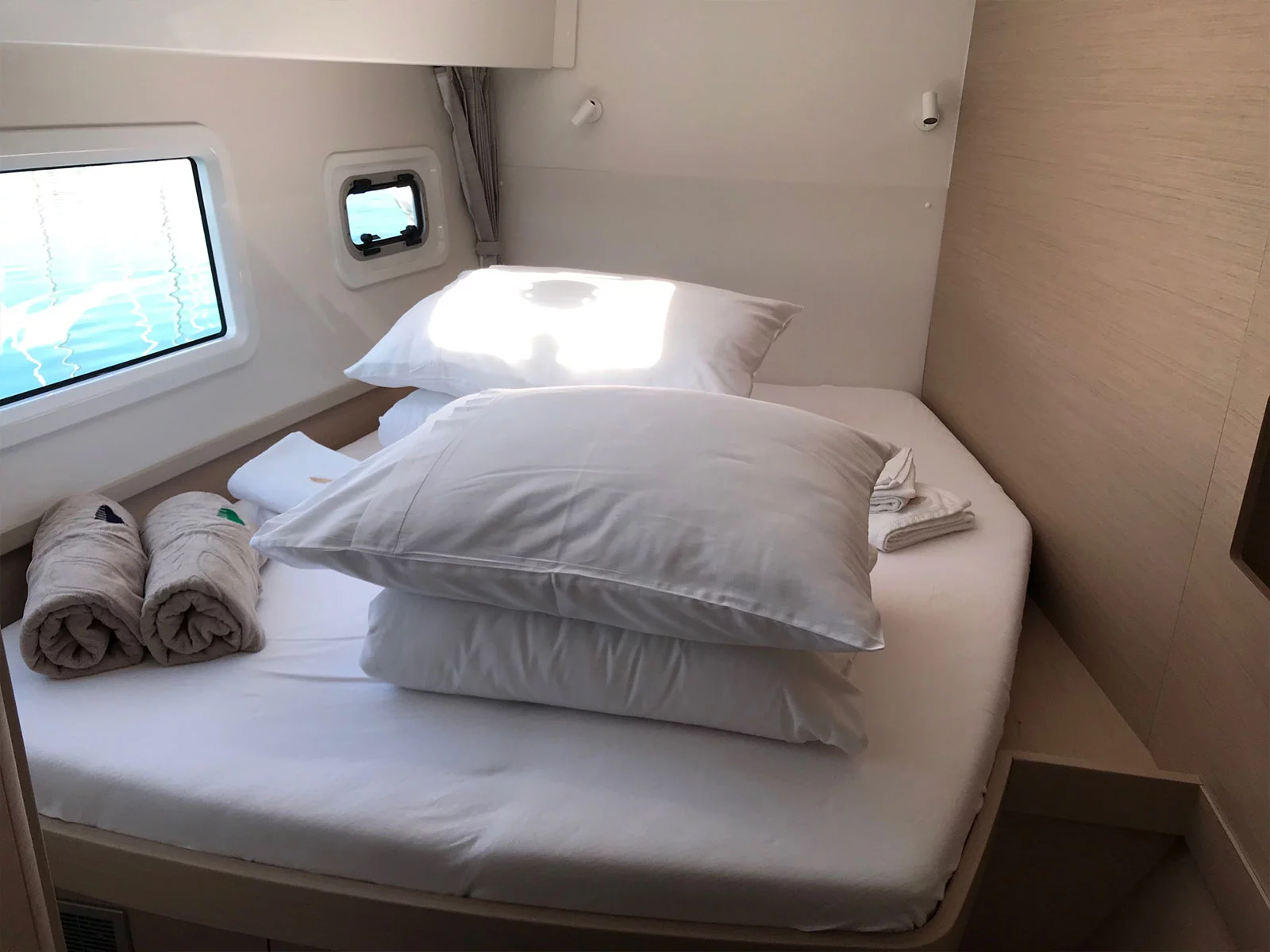 Lagoon 42 owner version (FIND US)  - 41