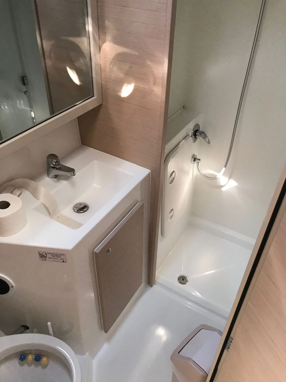 Lagoon 42 owner version (FIND US)  - 28