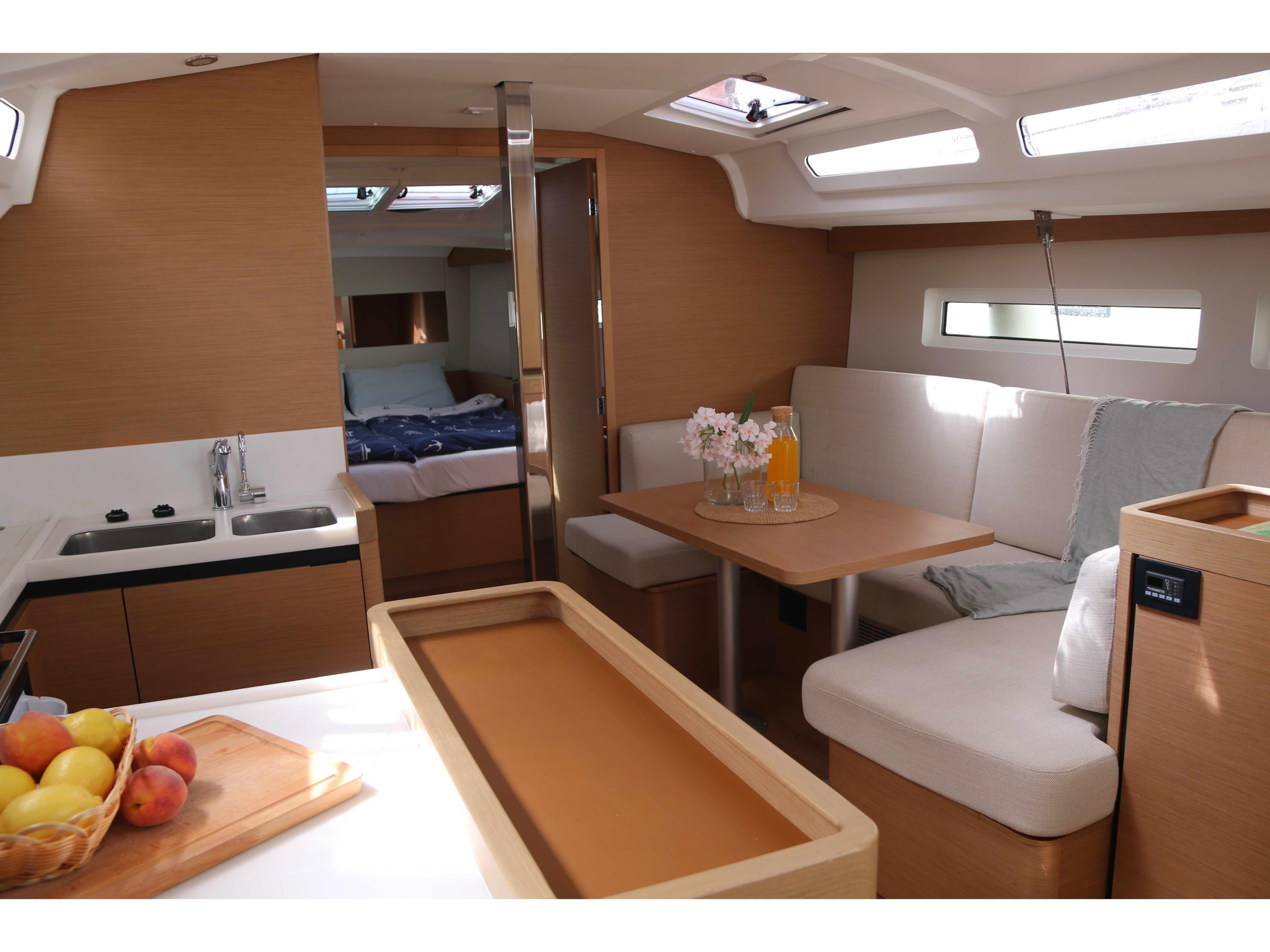 Photo #12 - Sun Odyssey 440 - 3 cabins (BOHEMIAN RHAPSODY) in Sukosan - 64152