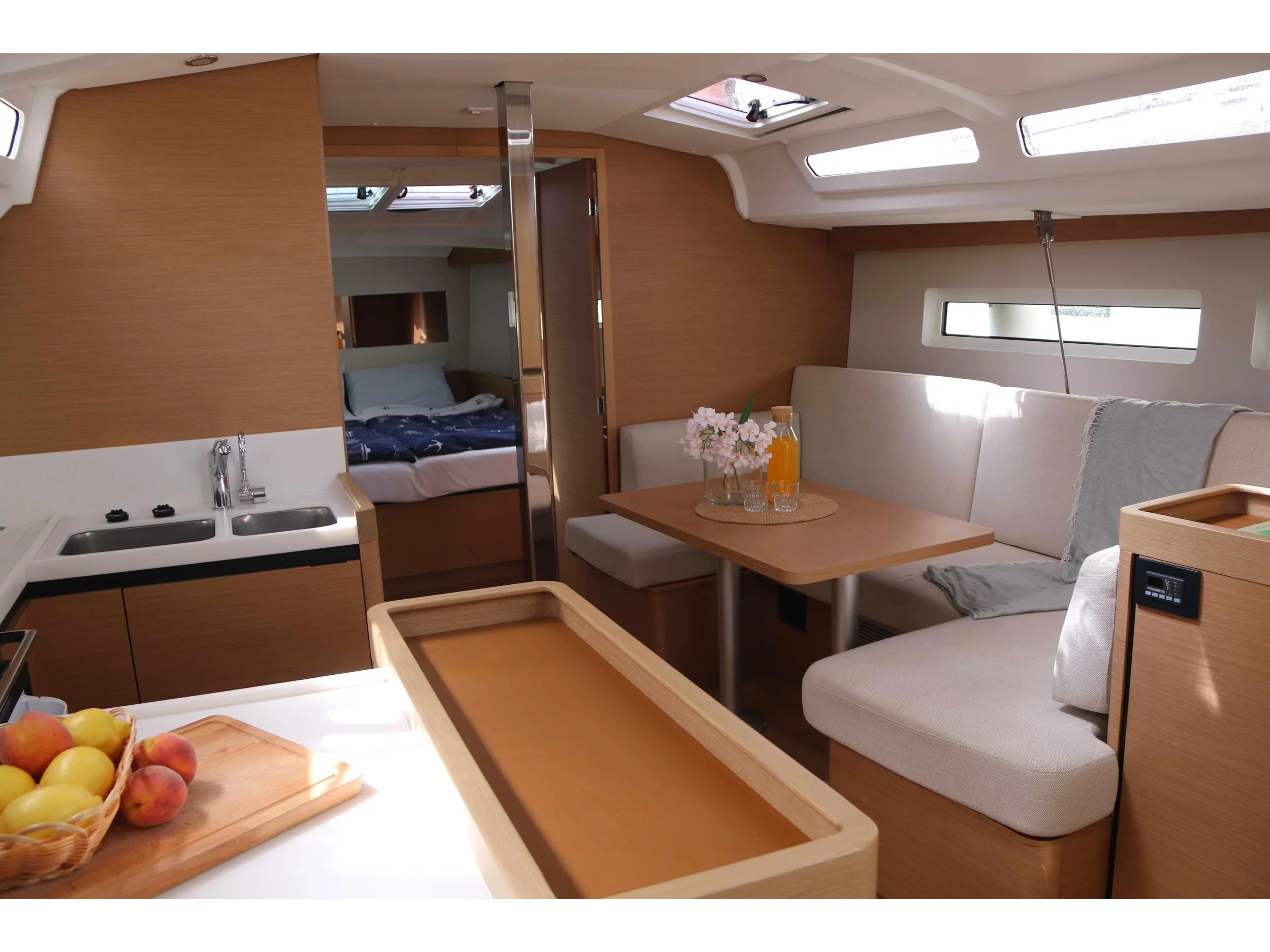 Sun Odyssey 440 - 3 cabins (BOHEMIAN RHAPSODY) Interior image - 11