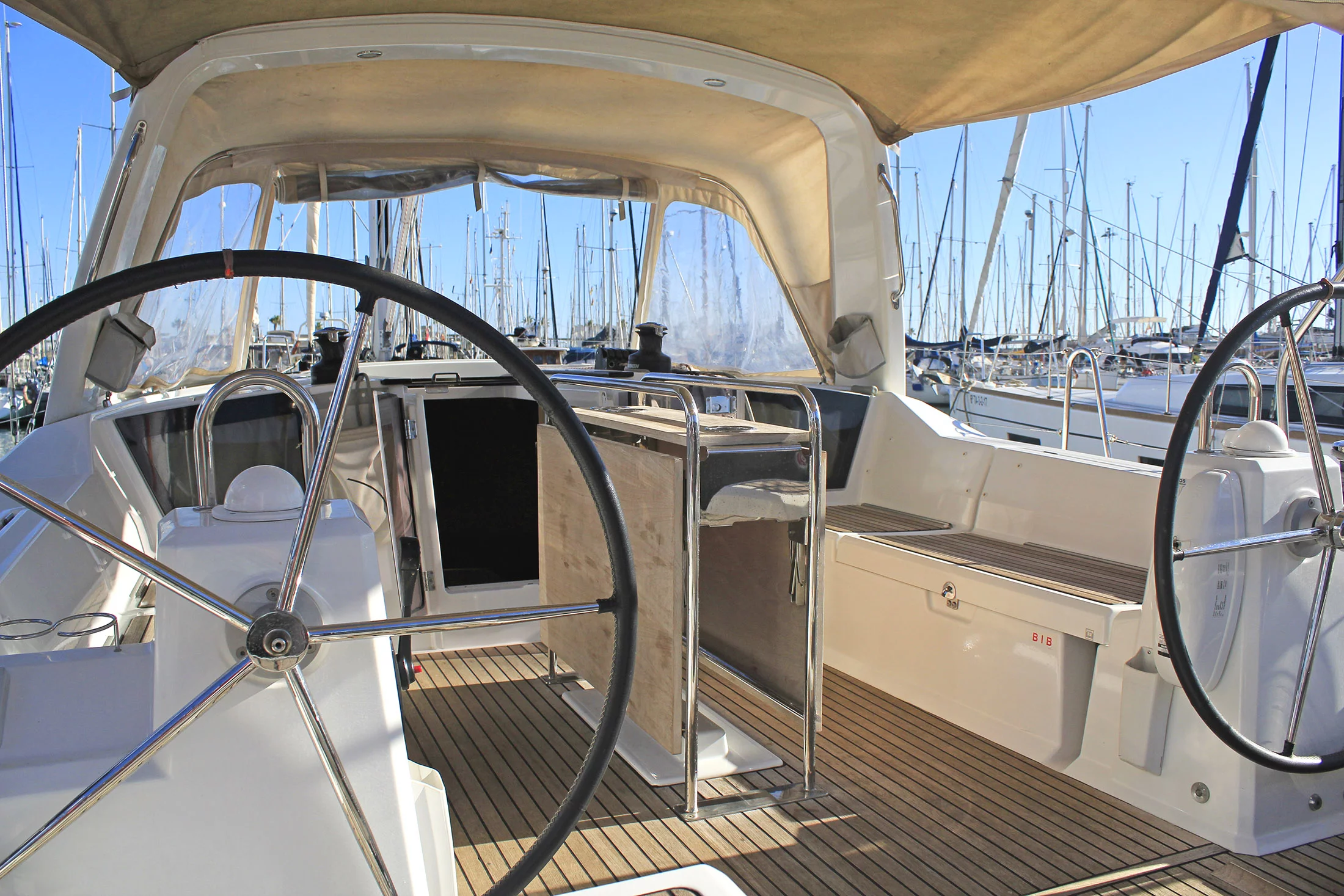 Oceanis 41.1 (1 Head) (SARDI)  - 4